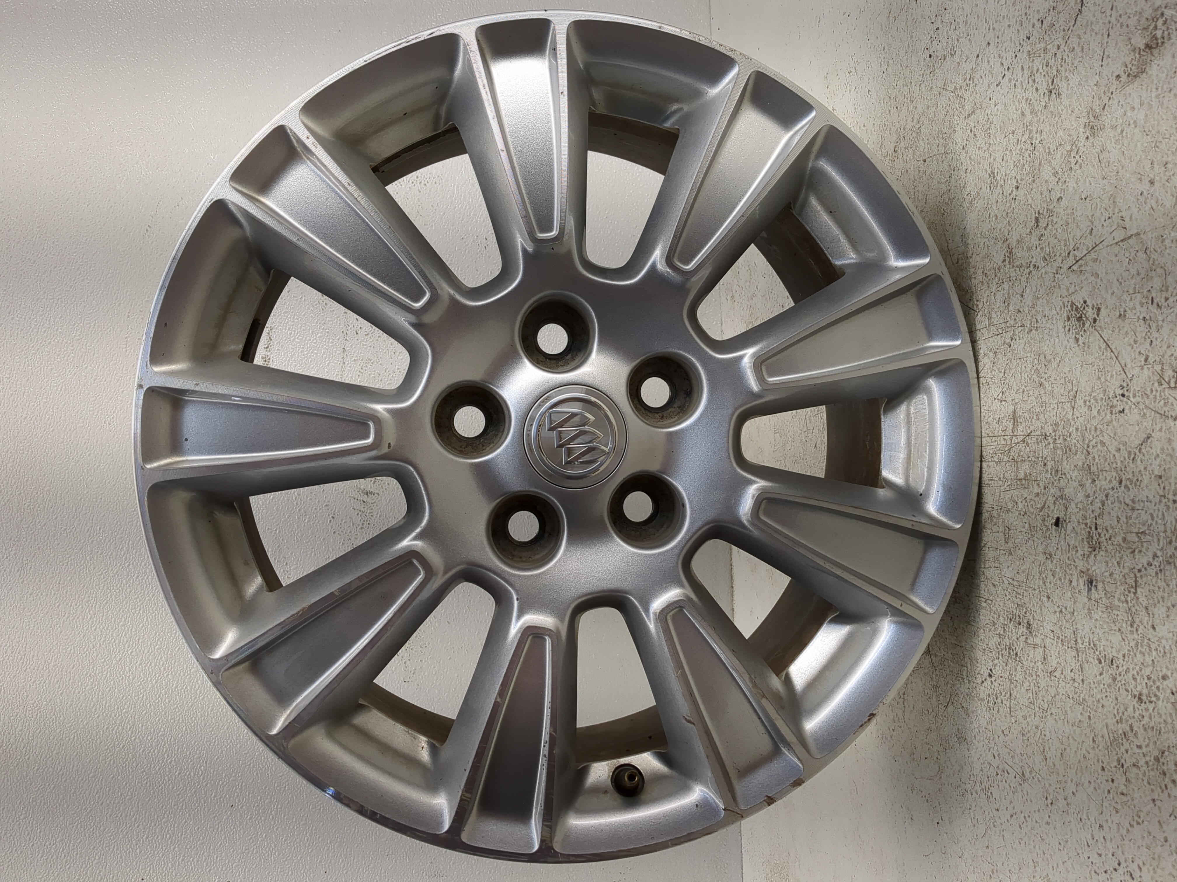 Picture of 2012-2013 Buick Lacrosse Oem Wheel Rim 877017
