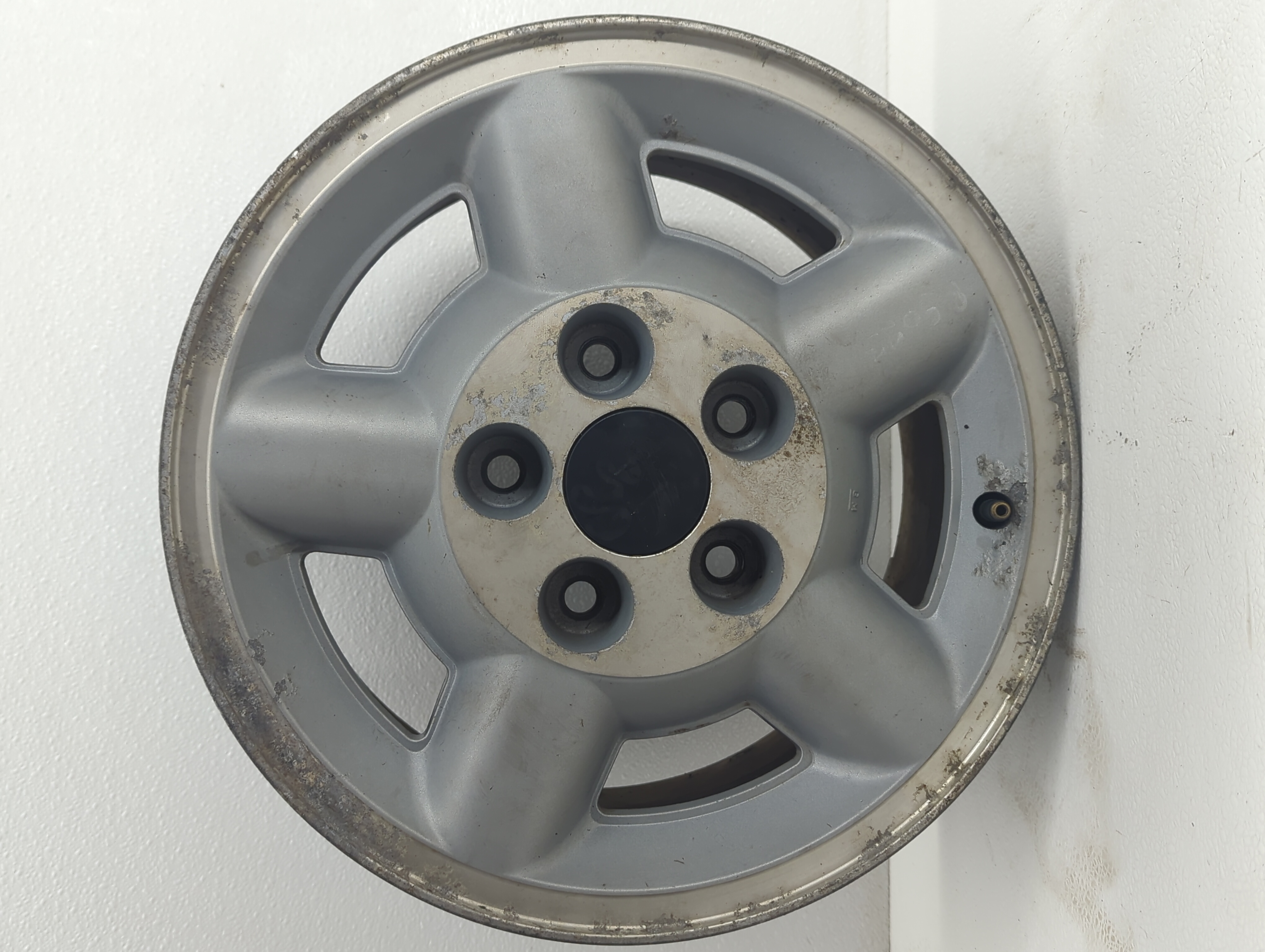 Picture of Gmc Jimmy Wheel Rim Oem 880671