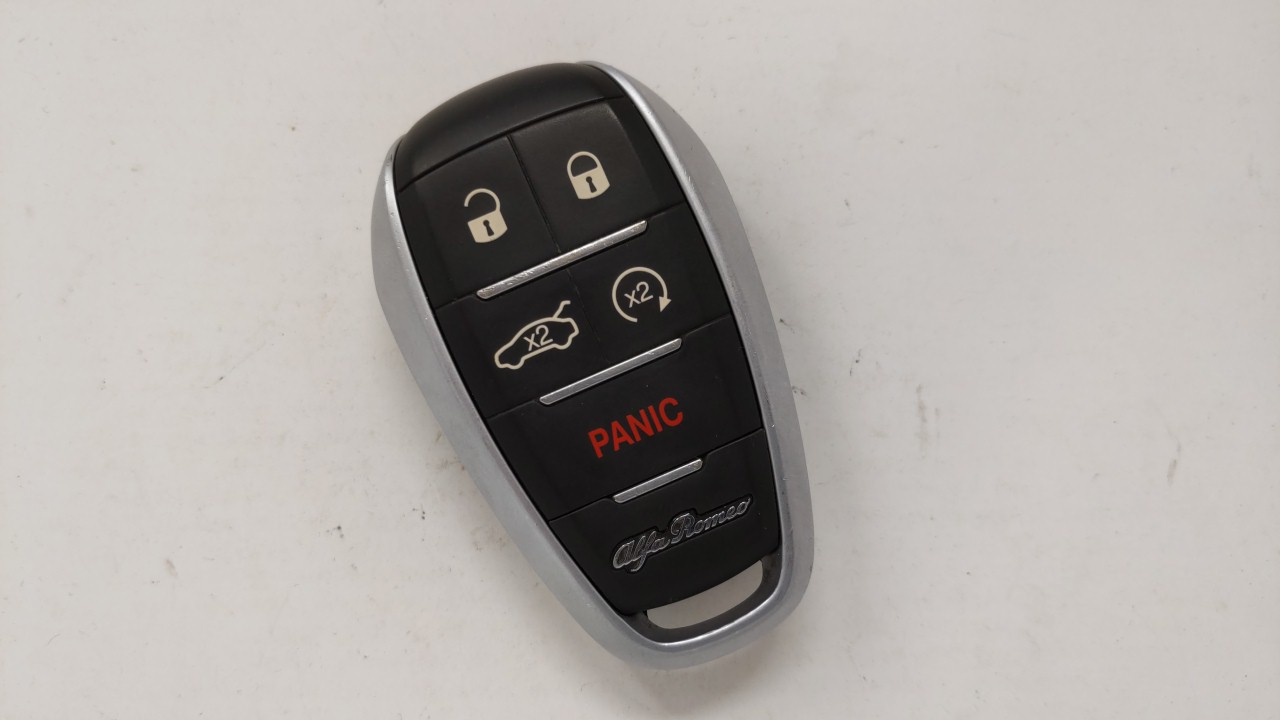 Alfa Romeo Giulia Keyless Entry Remote Fob Kr5alfa434 A2c97635100 88136 - Oemusedautoparts1.com
