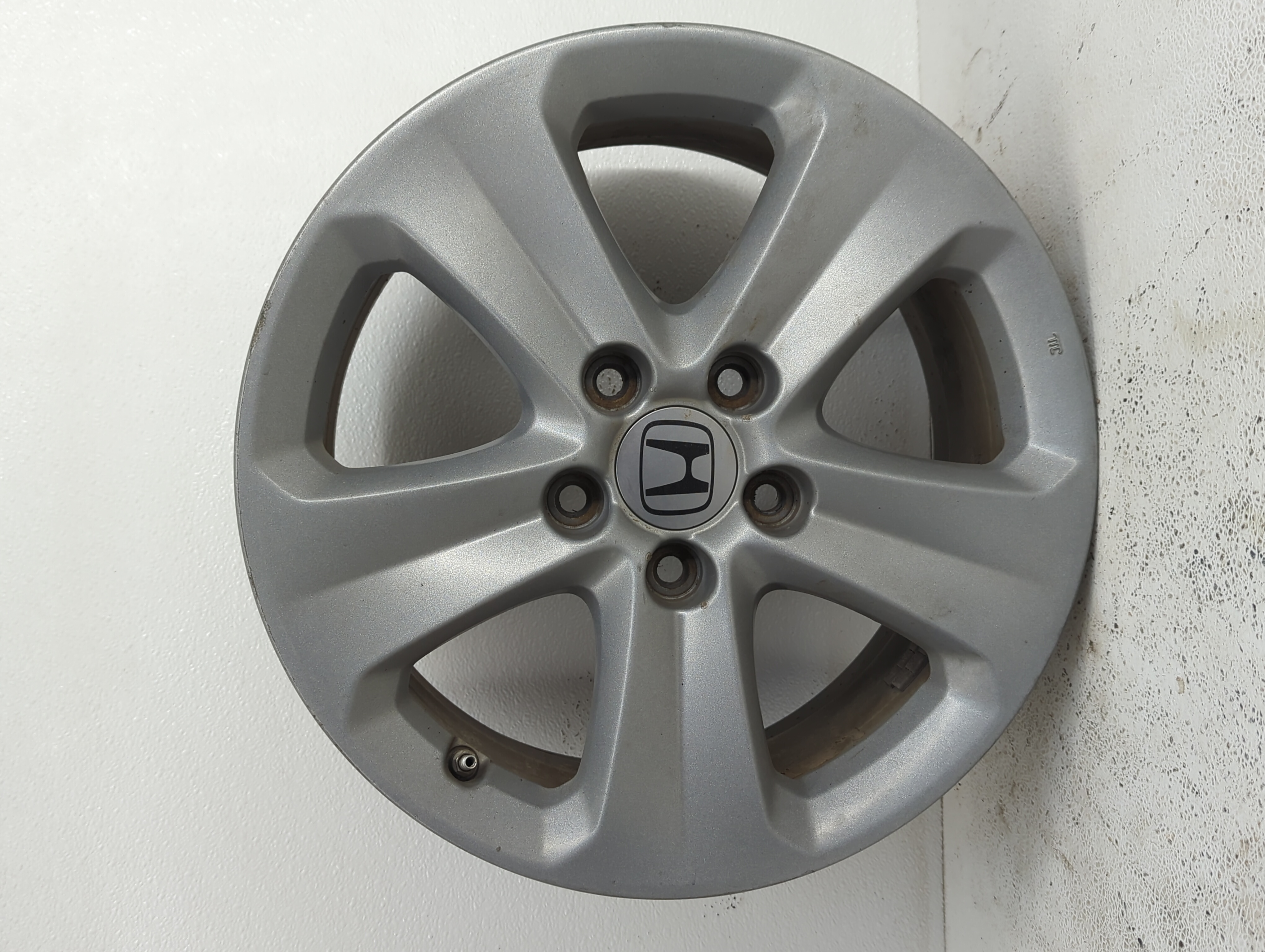 Picture of 2008-2010 Honda Odyssey Wheel Rim Oem 883337
