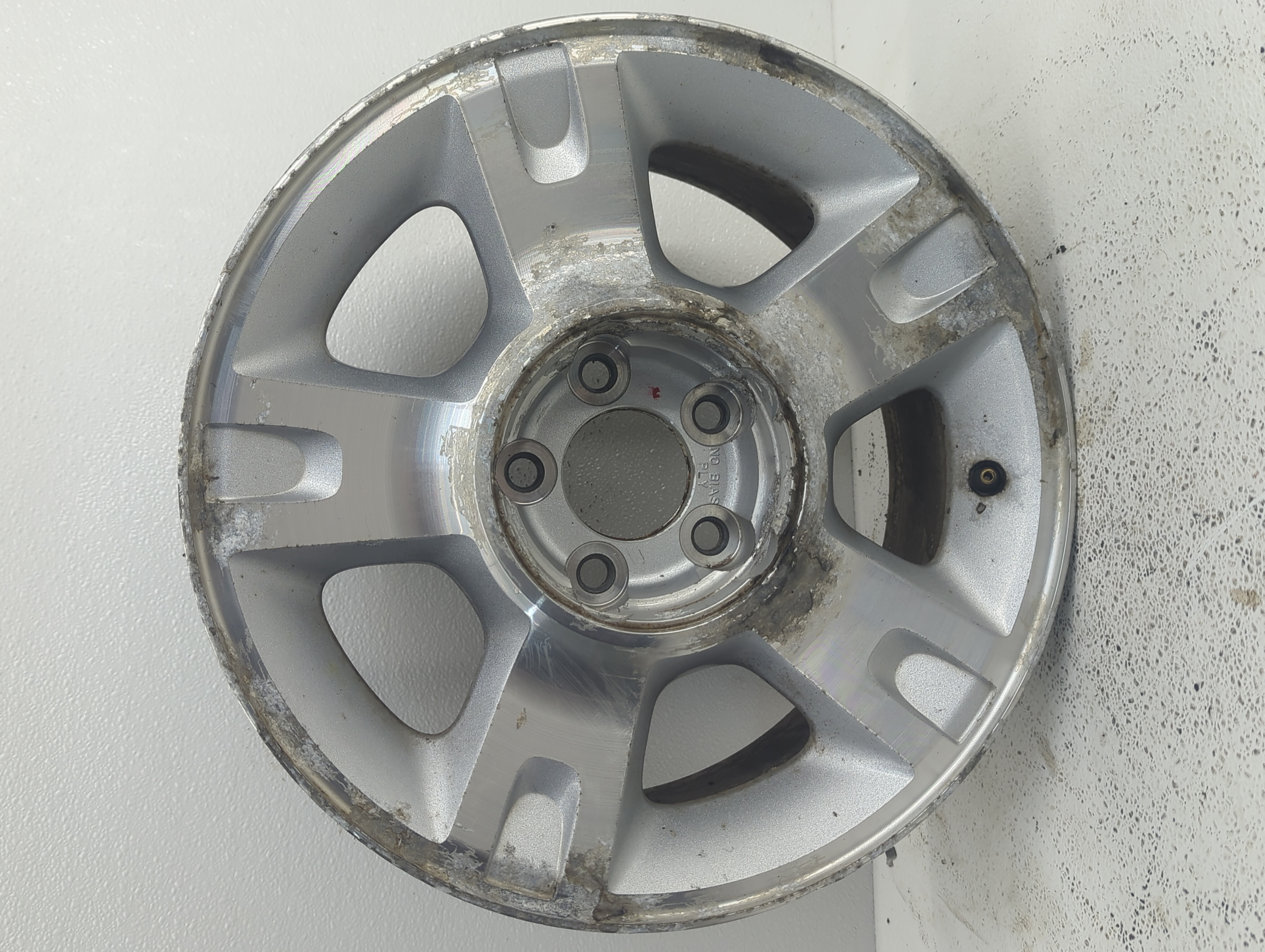 Picture of 2001-2005 Ford Explorer Sport Trac Wheel Rim Oem 883618