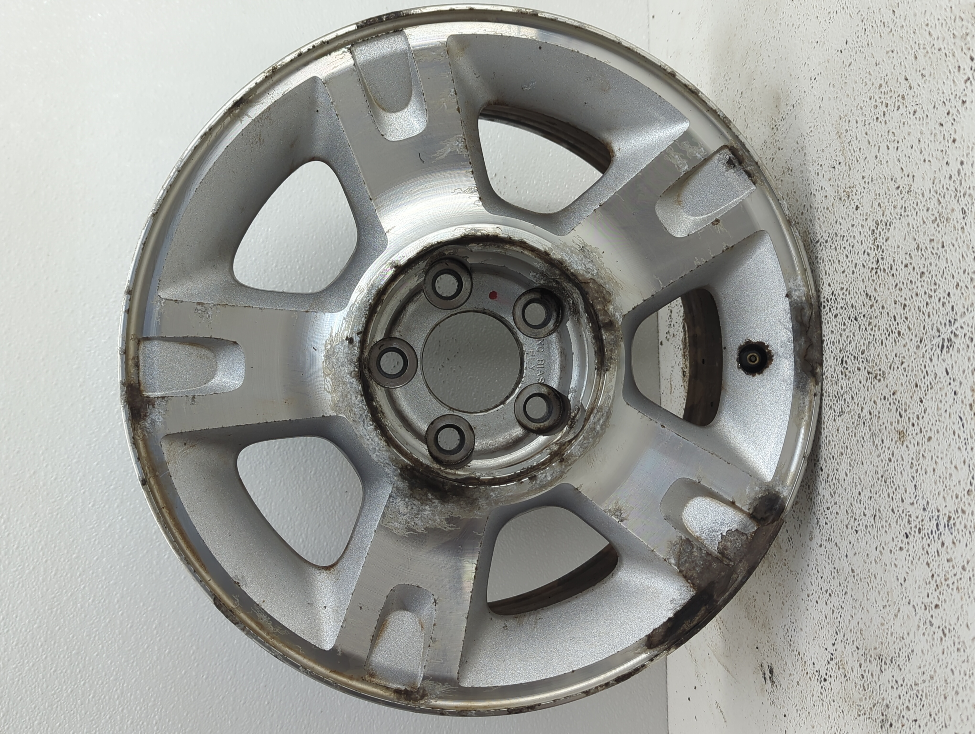 2001-2005 Ford Explorer Sport Trac Wheel Rim Oem 883624 - Oemusedautoparts1.com