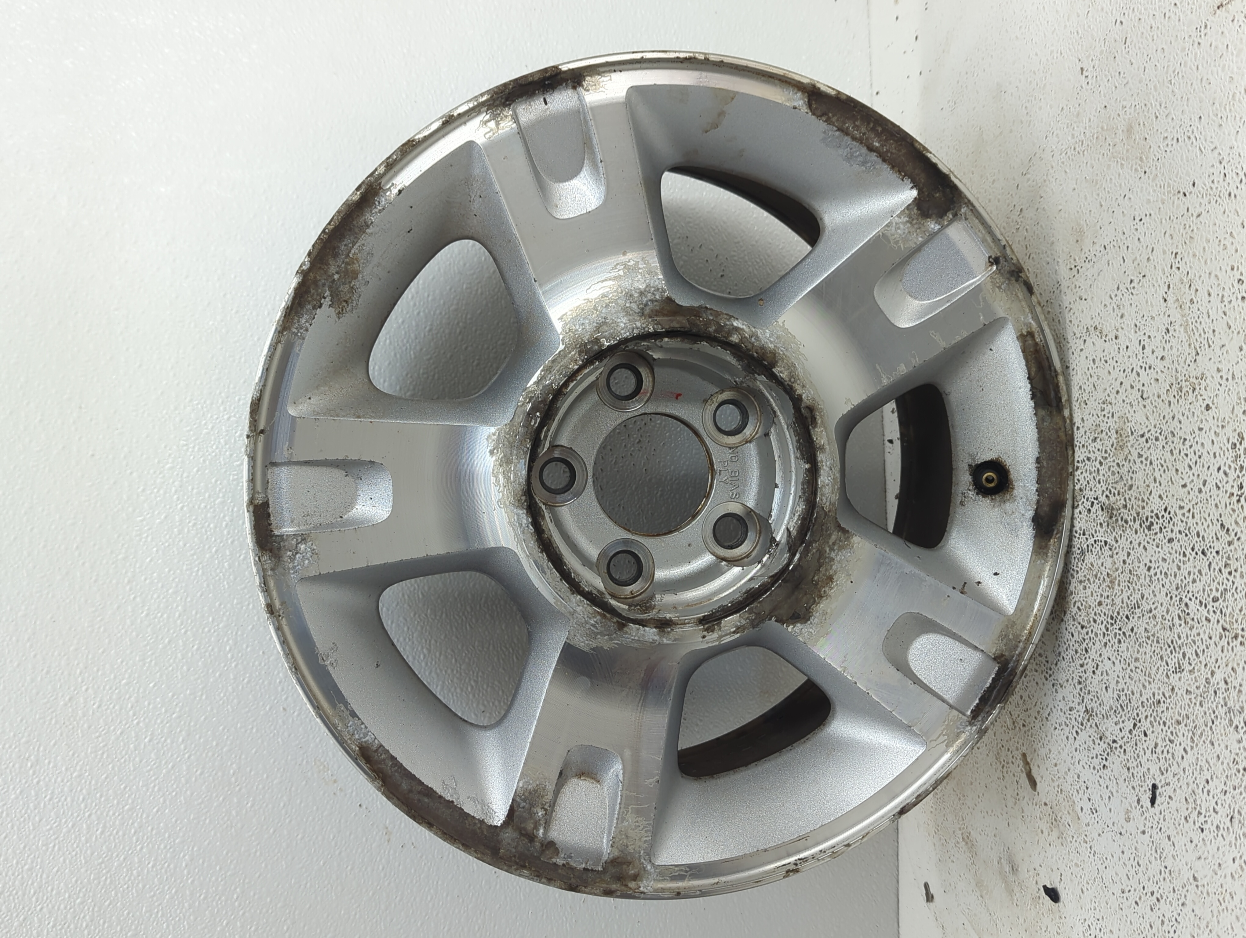 2001-2005 Ford Explorer Sport Trac Wheel Rim Oem 883626 - Oemusedautoparts1.com