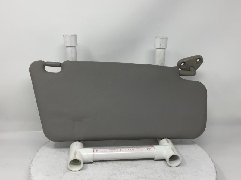 2002-2002 Subaru Impreza Passenger Right Sun Visor Sunvisor 8845 - Oemusedautoparts1.com