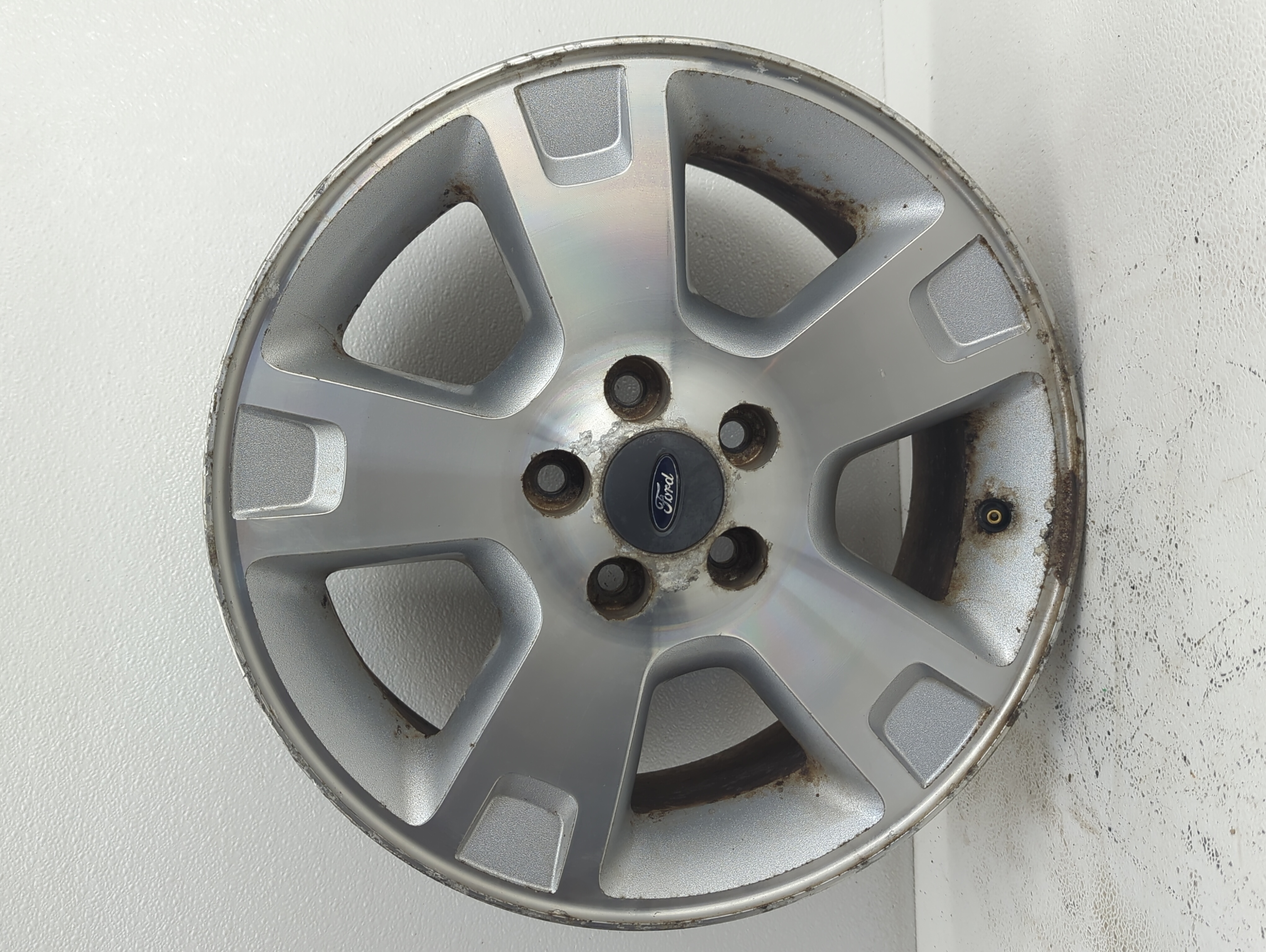 Picture of 2004-2010 Ford Explorer Wheel Rim Oem 885418