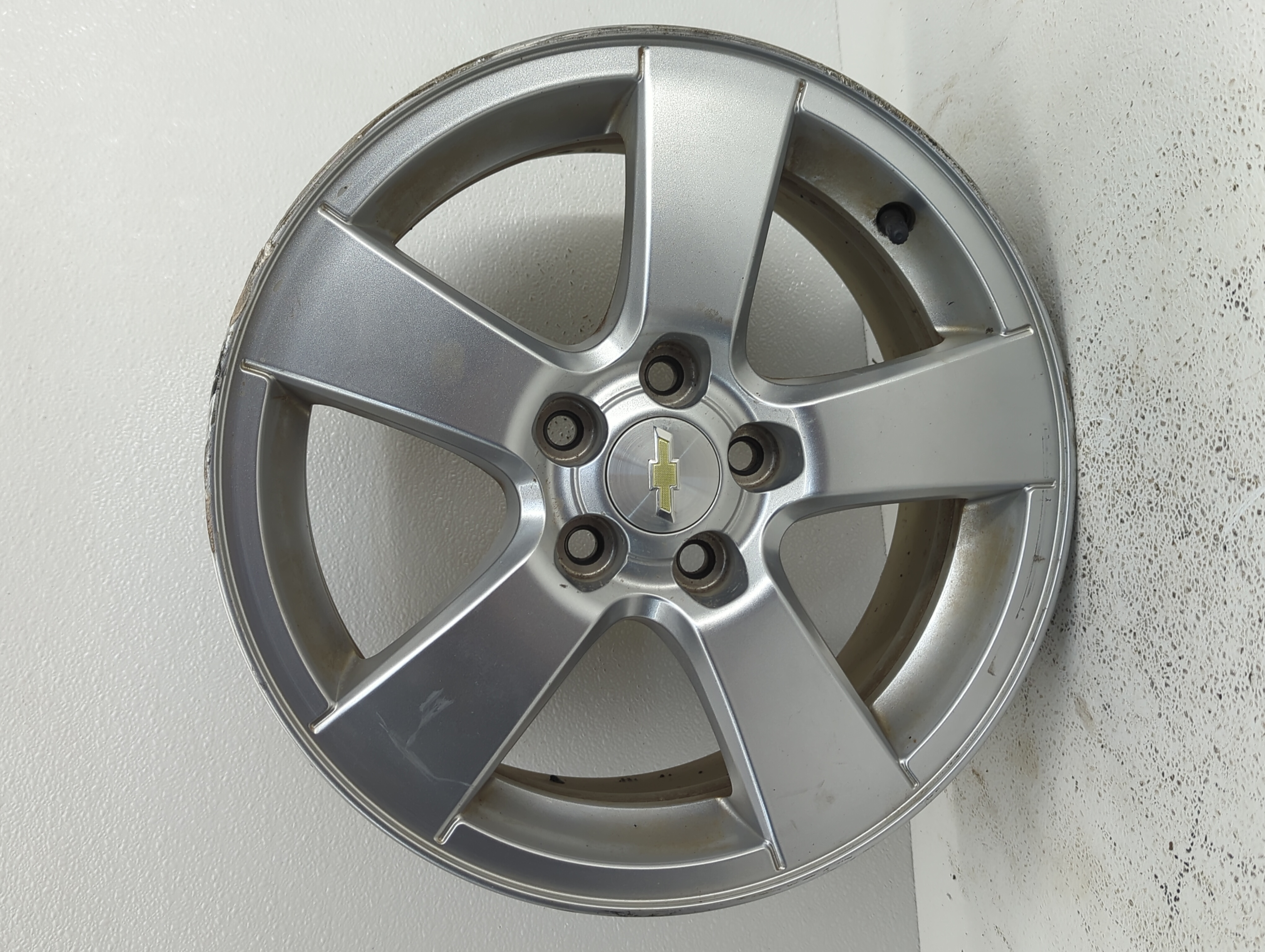 Picture of 2014-2016 Chevrolet Cruze Wheel Rim Oem 888409