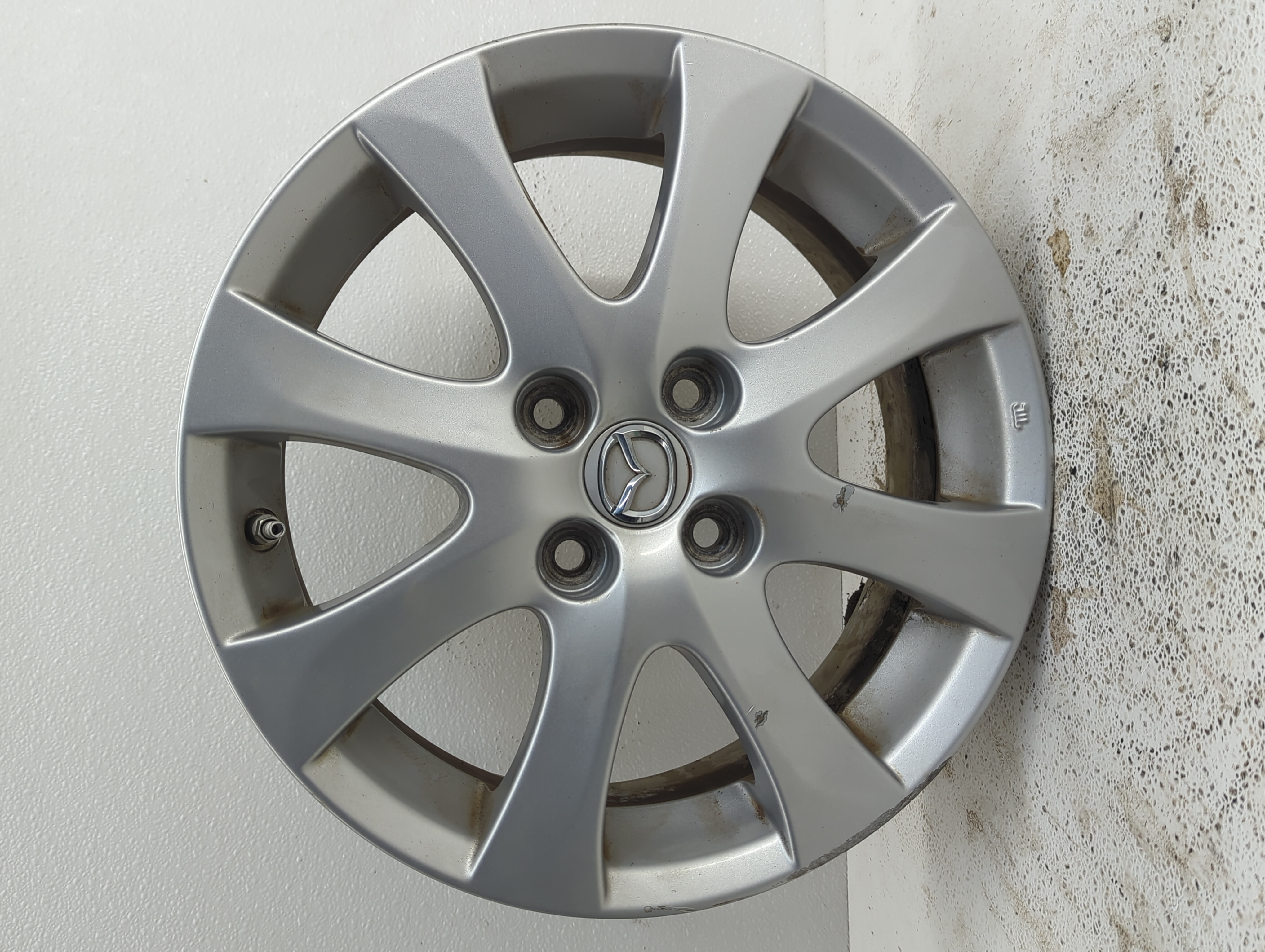 Picture of 2011-2014 Mazda 2 Wheel Rim Oem 890819