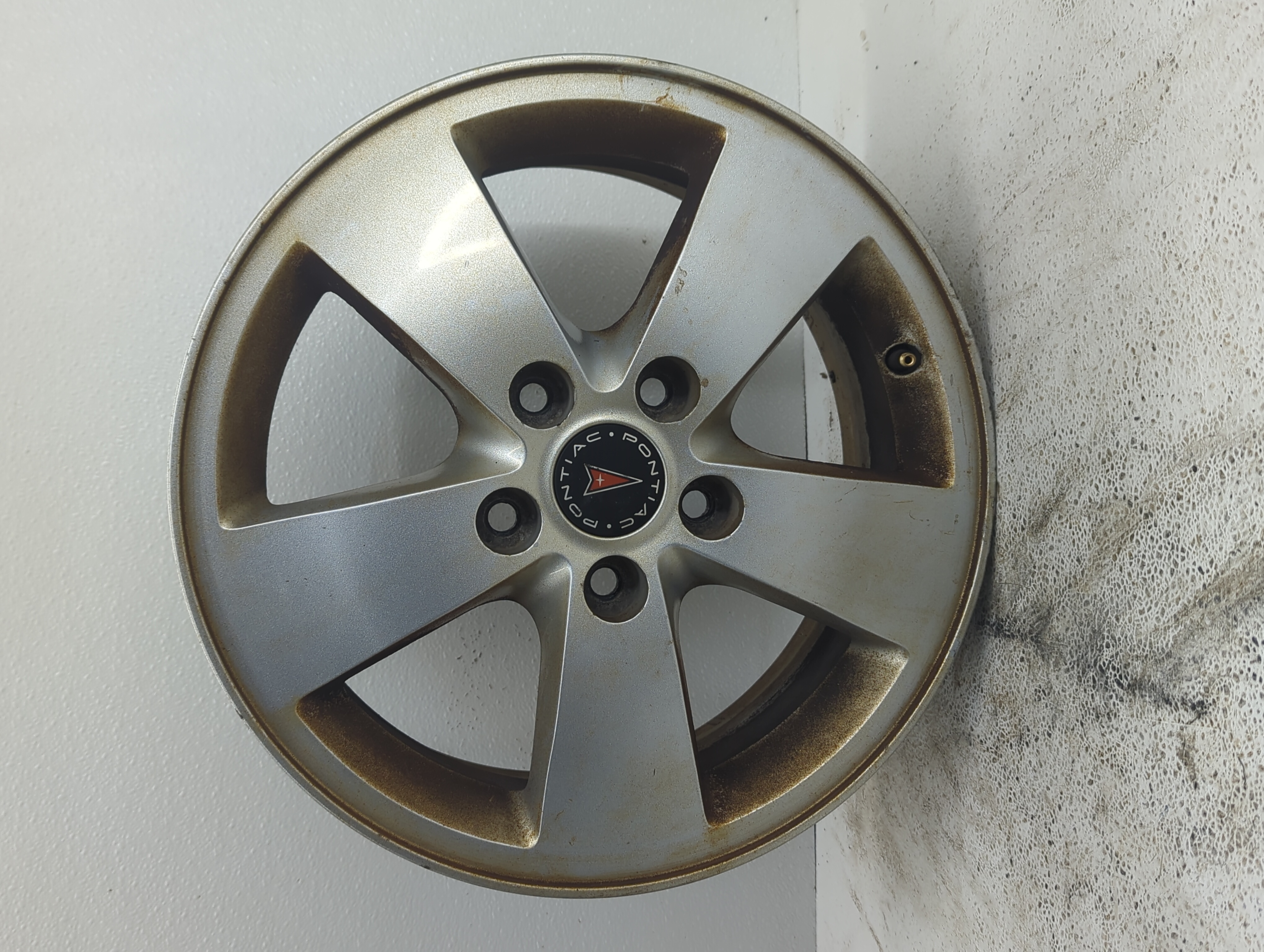 2005-2008 Pontiac Grand Prix Wheel Rim Oem 896395 - Oemusedautoparts1.com