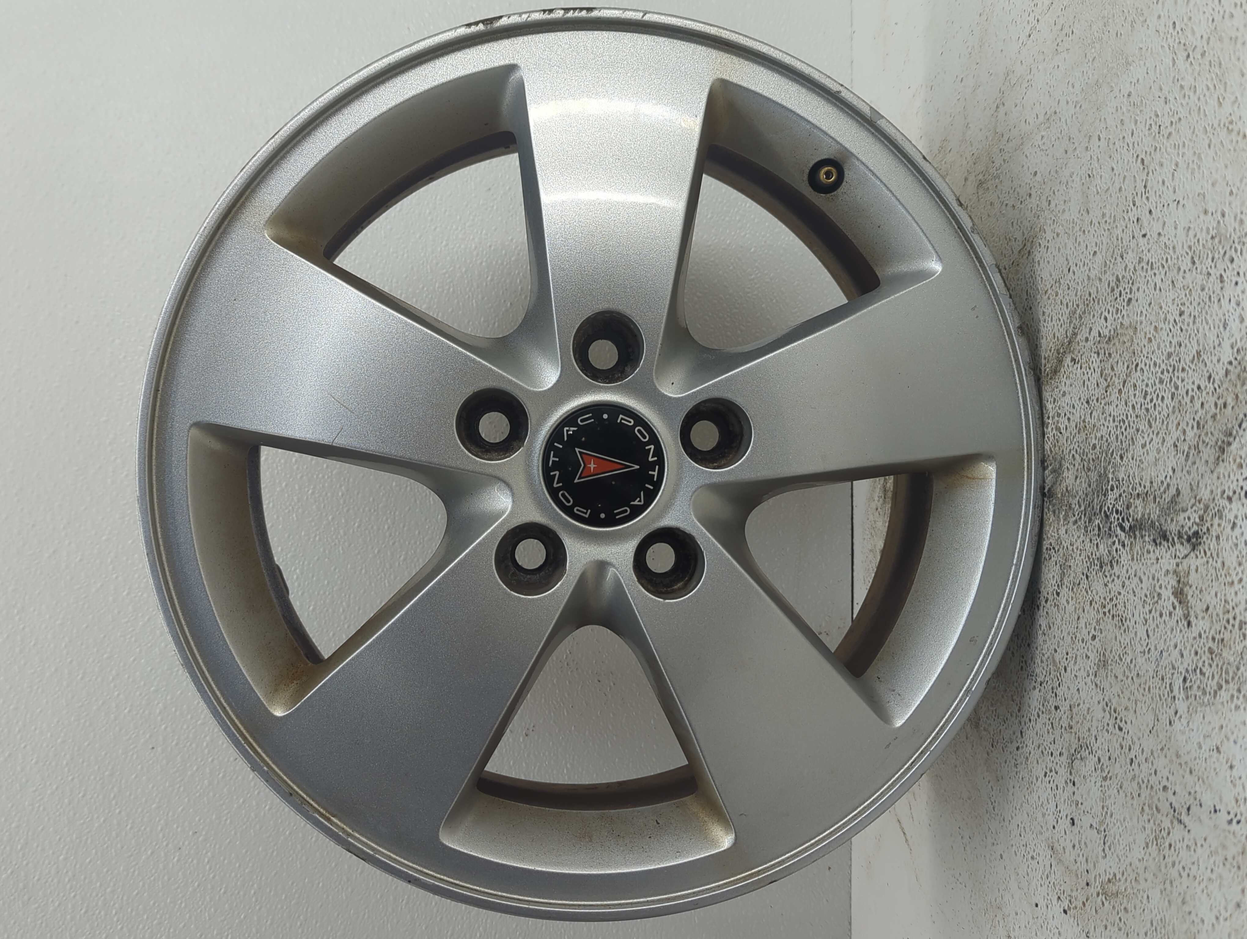 2005-2008 Pontiac Grand Prix Wheel Rim Oem 896396 - Oemusedautoparts1.com