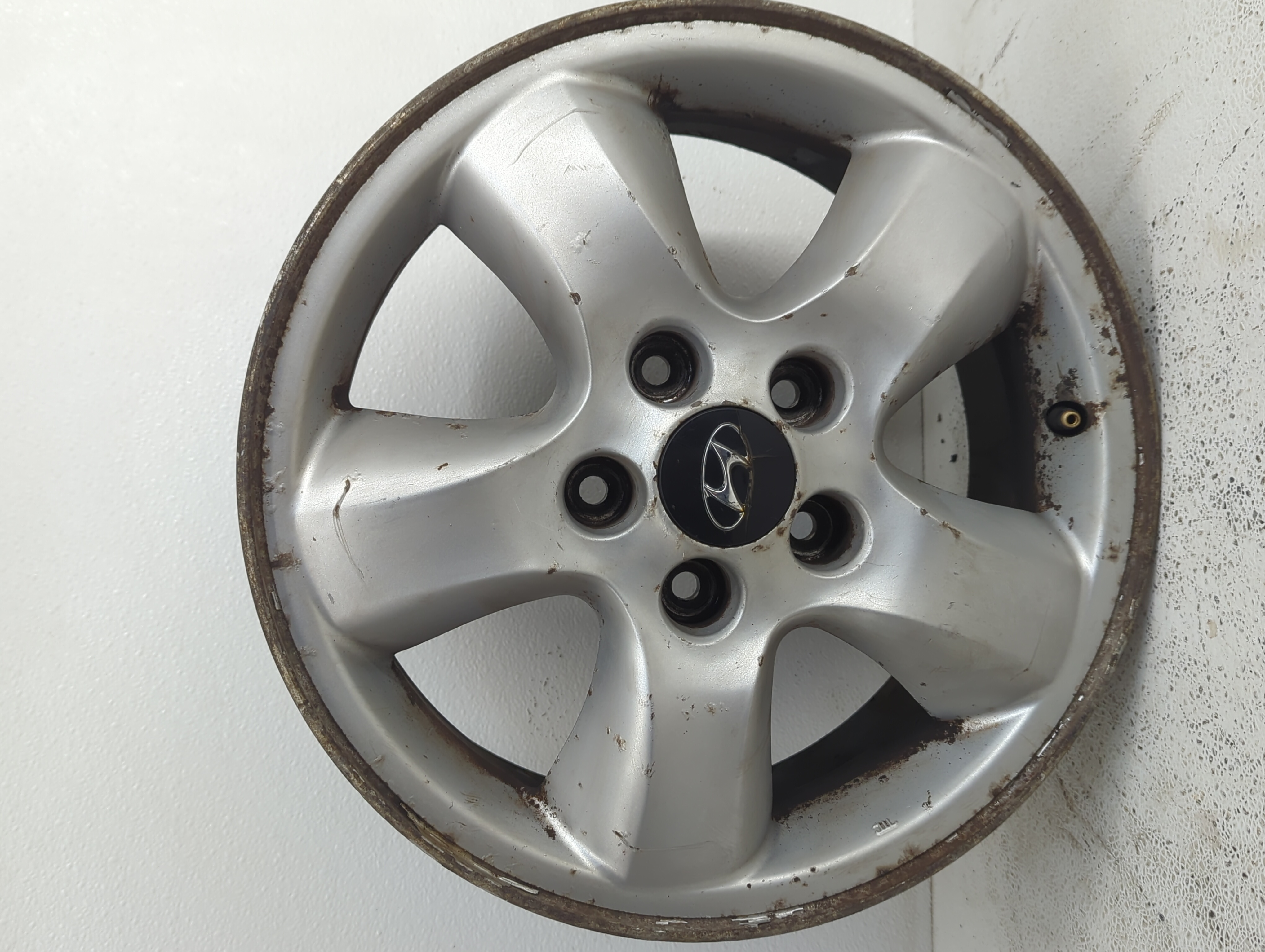 2005-2006 Hyundai Santa Fe Wheel Rim Oem 899633 - Oemusedautoparts1.com