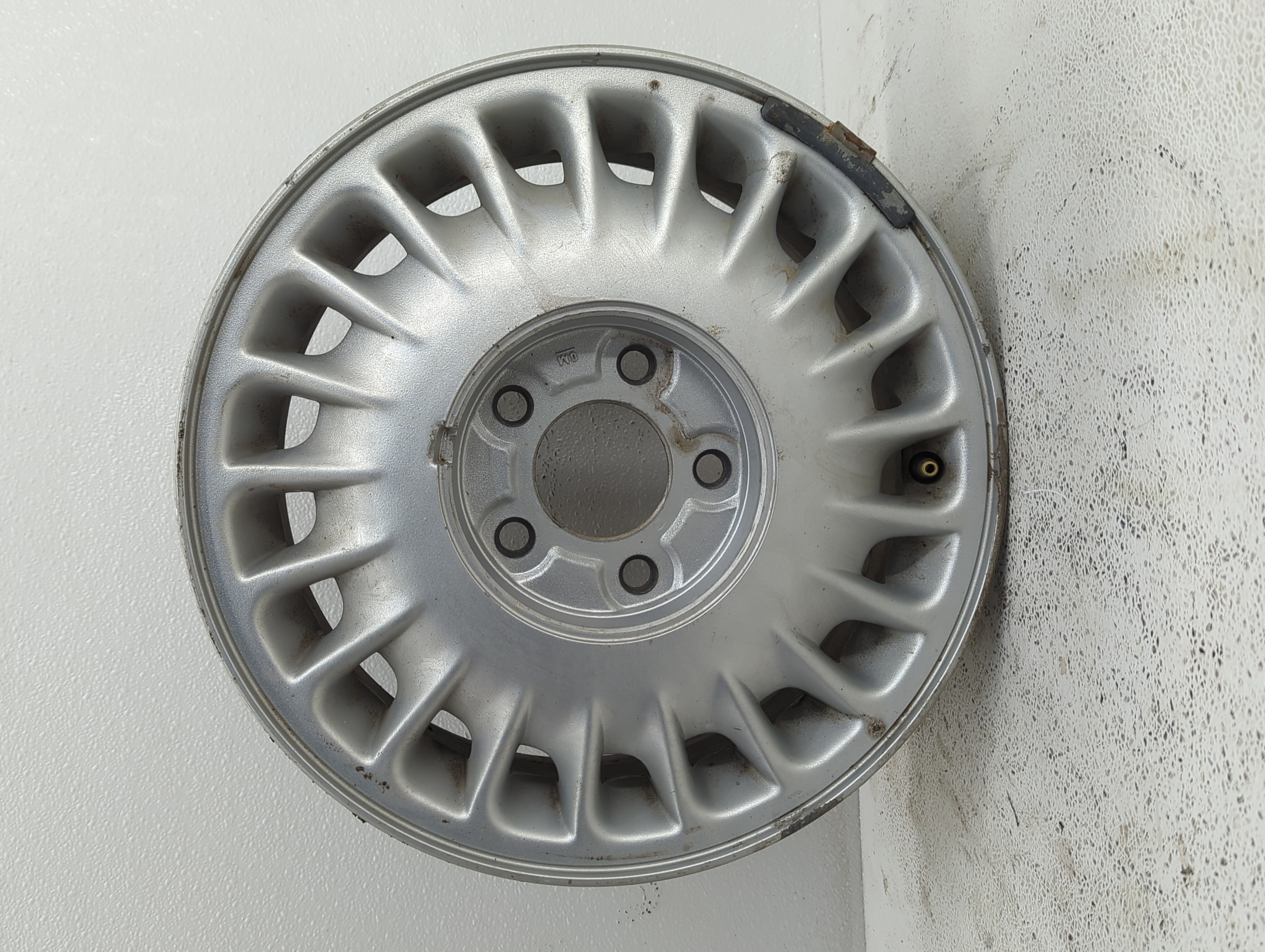 1997-2001 Buick Lesabre Wheel Rim Oem Silver 902274 - Oemusedautoparts1.com