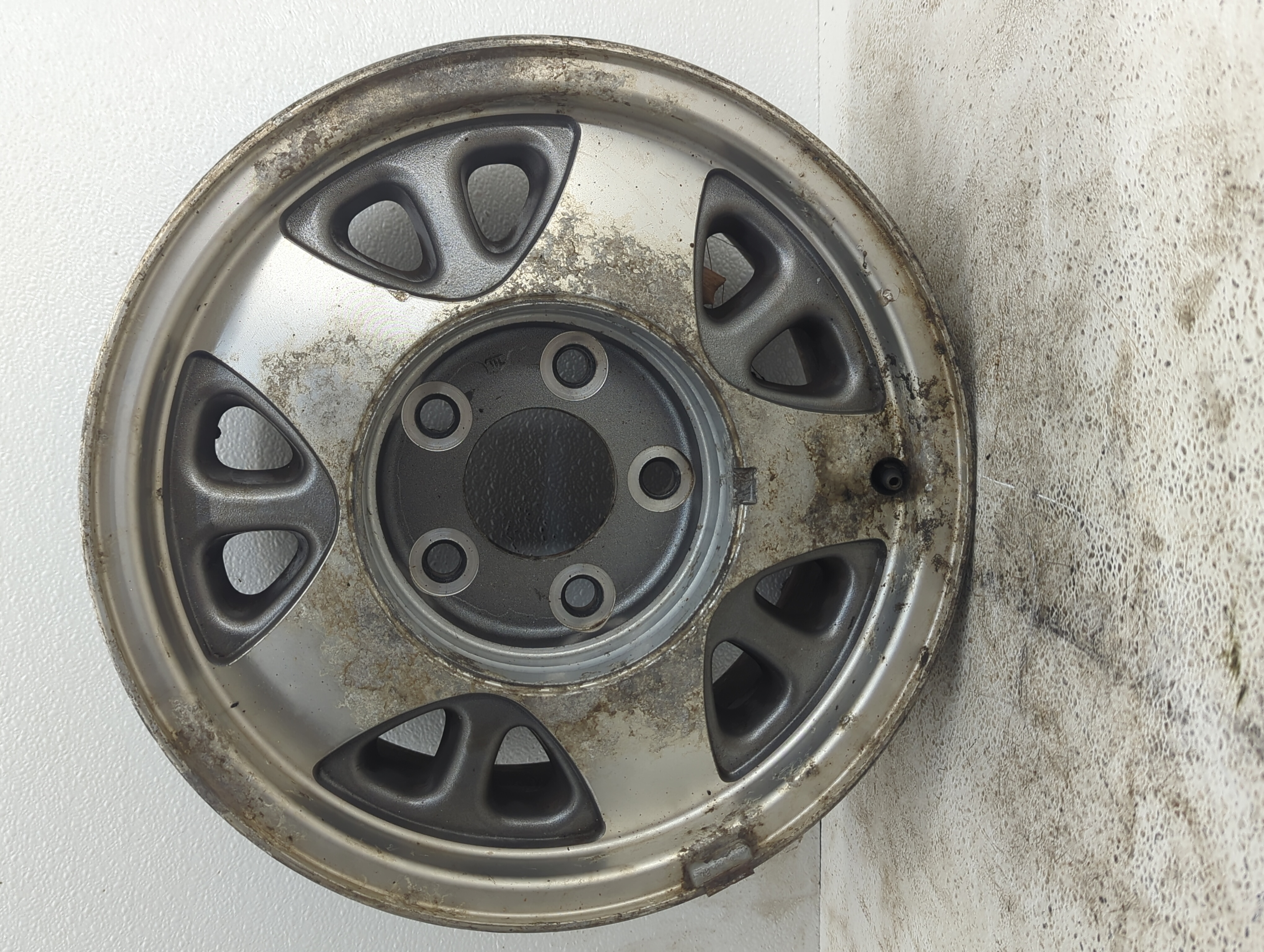 1993-2002 Chevrolet Astro Wheel Rim Oem 908316 - Oemusedautoparts1.com