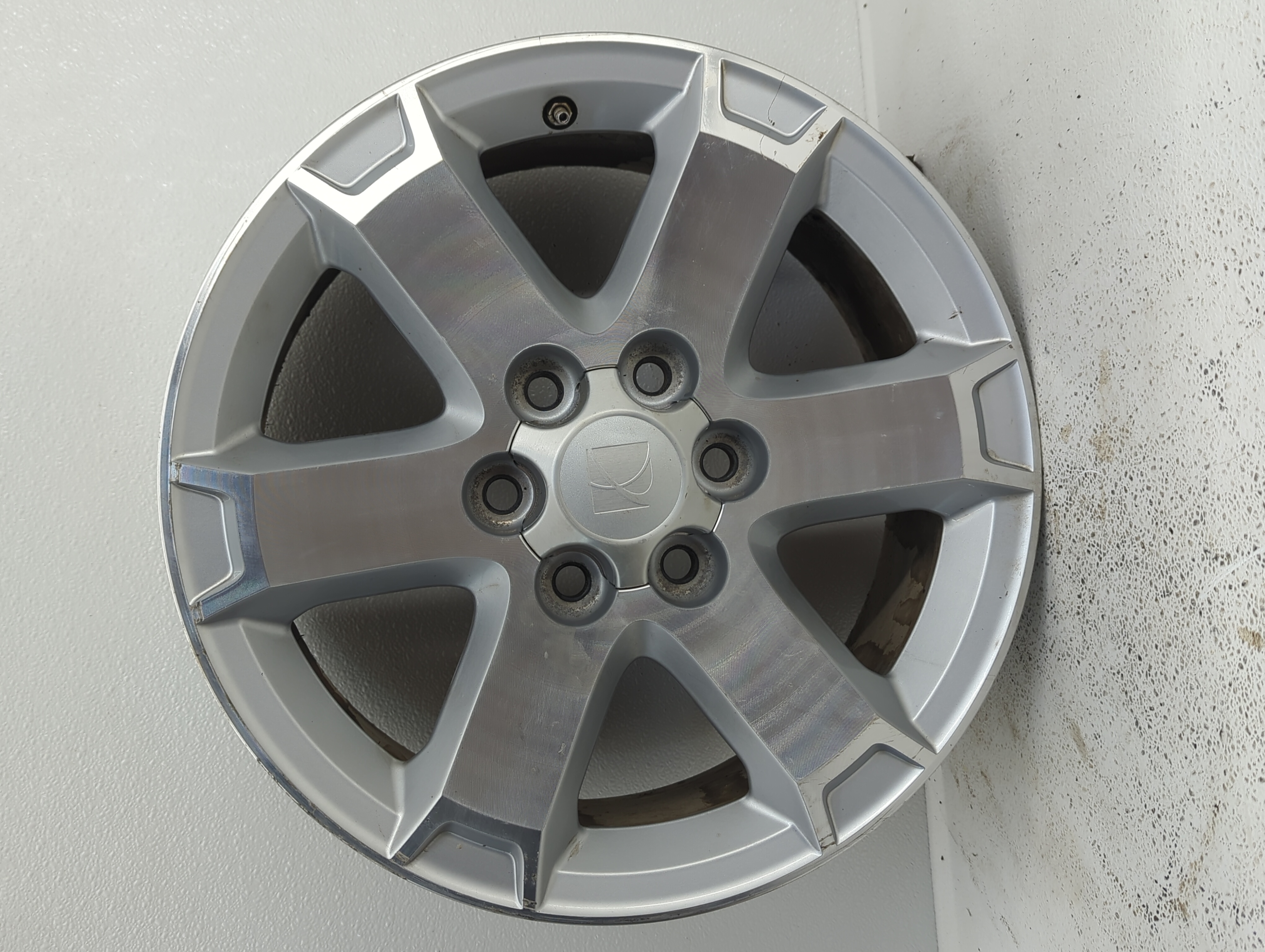 Picture of 2007-2010 Saturn Outlook Oem Wheel Rim 908411