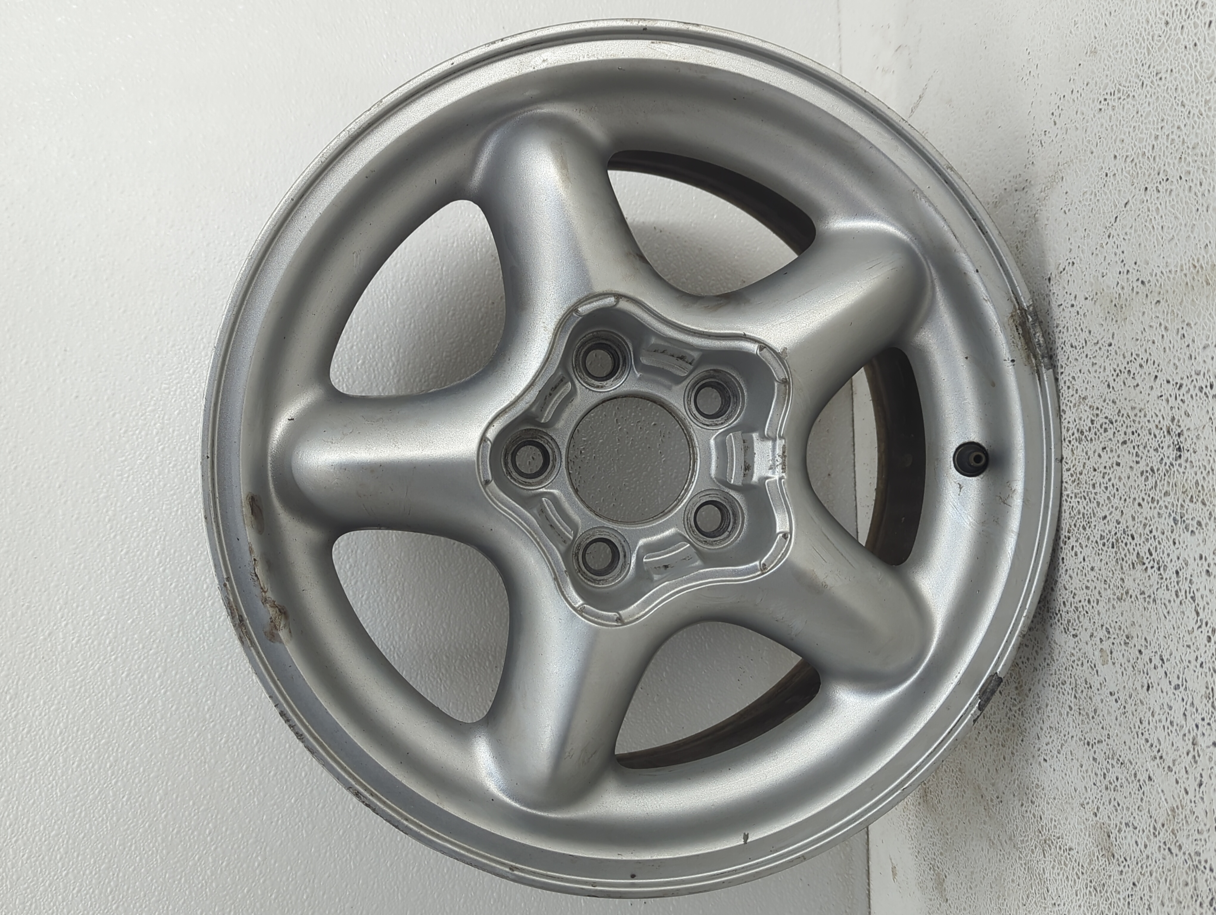 1994-1998 Ford Mustang Wheel Rim Oem Silver Metallic 909569 - Oemusedautoparts1.com