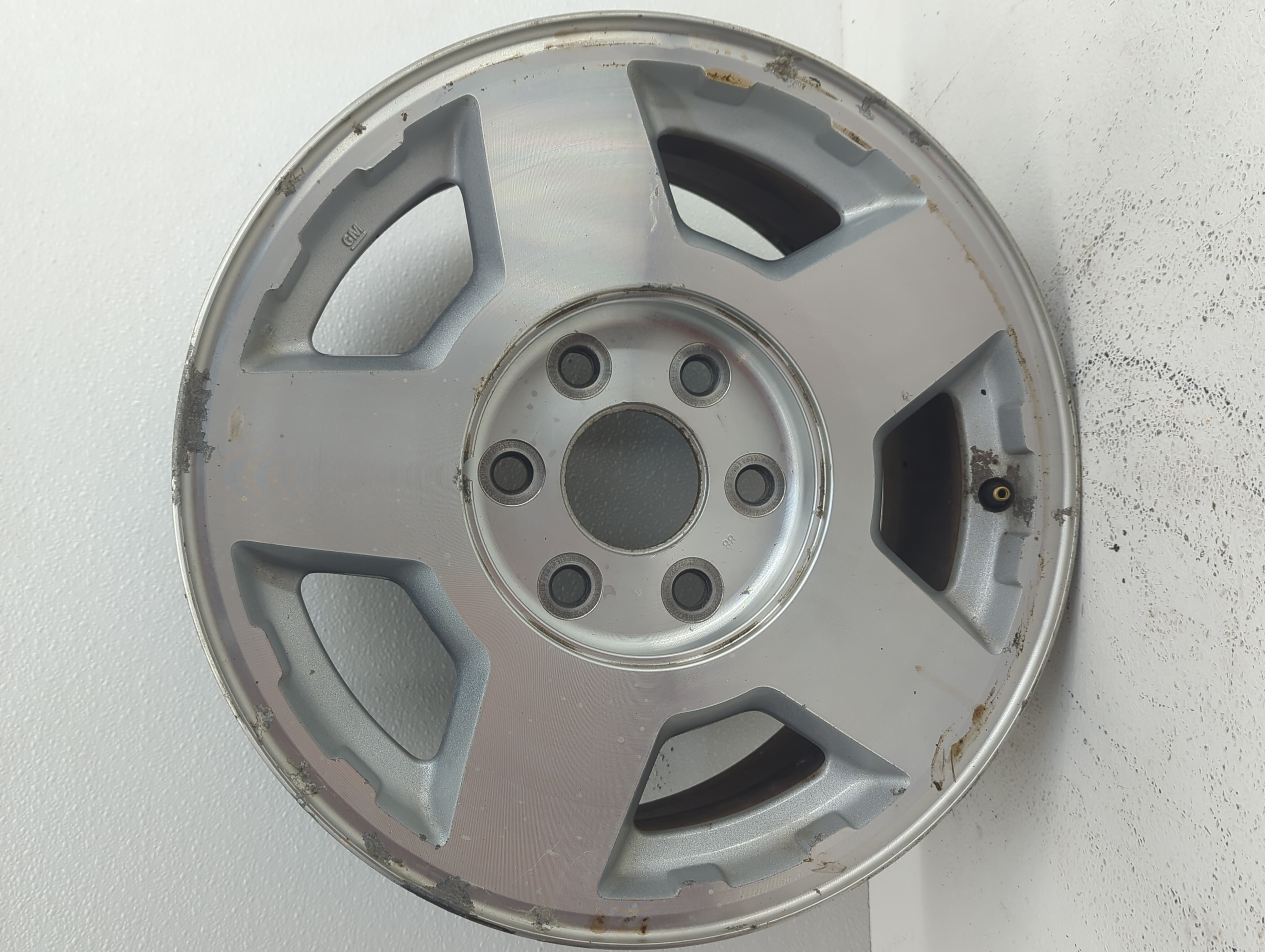 2004-2006 Chevrolet Suburban 1500 Wheel Rim Oem 912538 - Oemusedautoparts1.com
