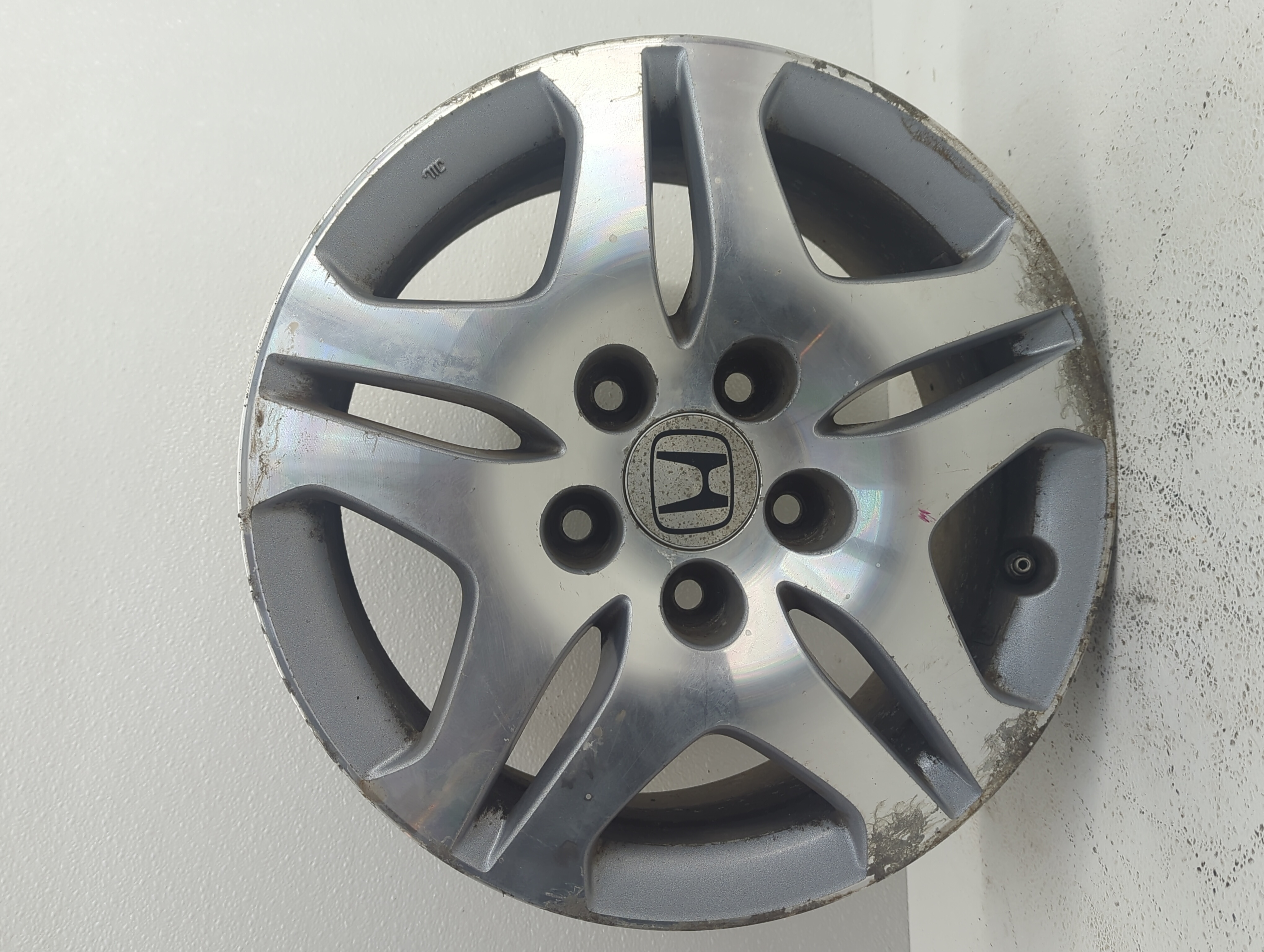 Picture of 2007-2010 Honda Odyssey Wheel Rim Oem 913707