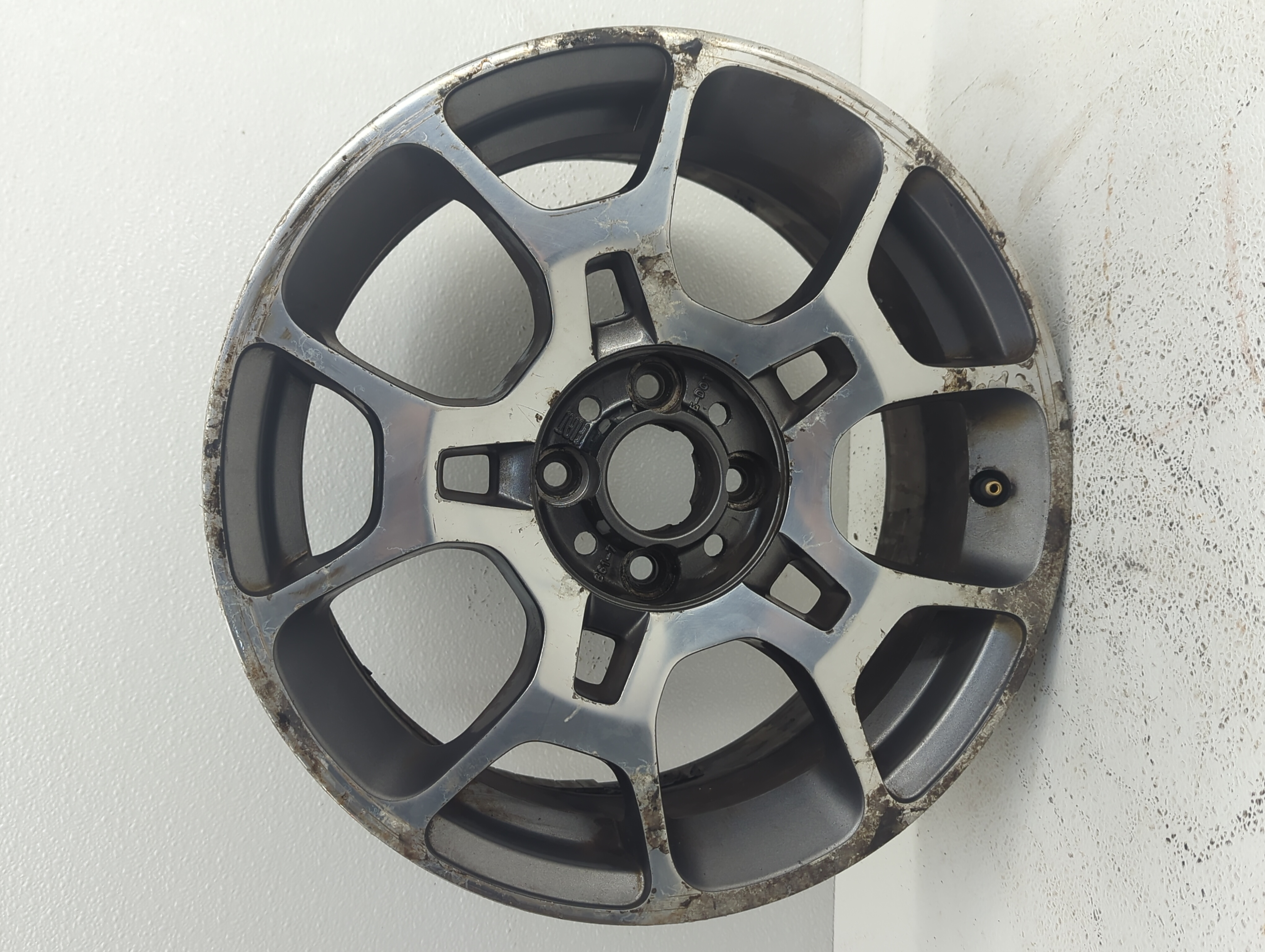 2012-2019 Fiat 500 Wheel Rim Oem Chrome 913711 - Oemusedautoparts1.com