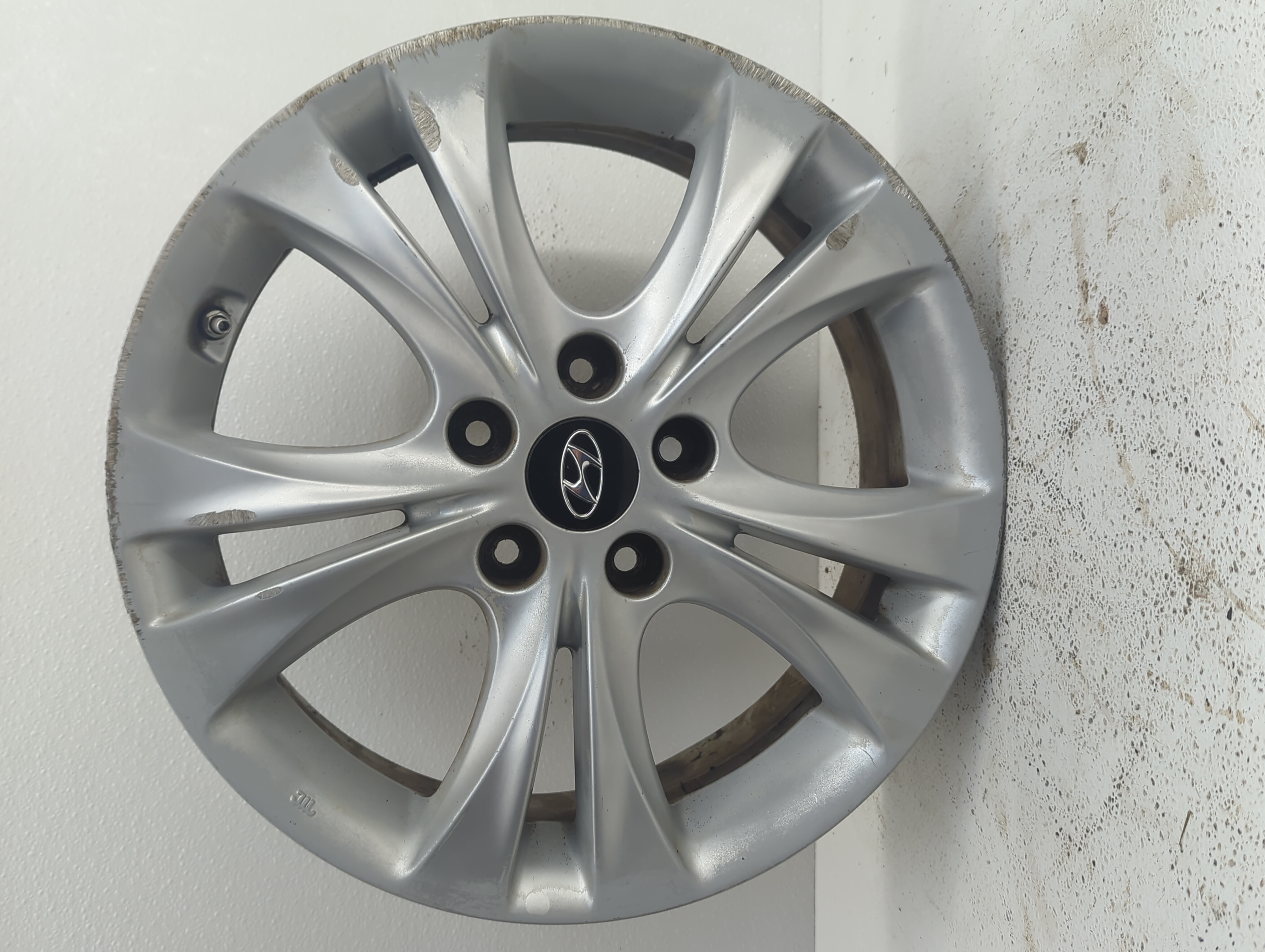2011-2014 Hyundai Sonata Wheel Rim Oem Silver 915837 - Oemusedautoparts1.com