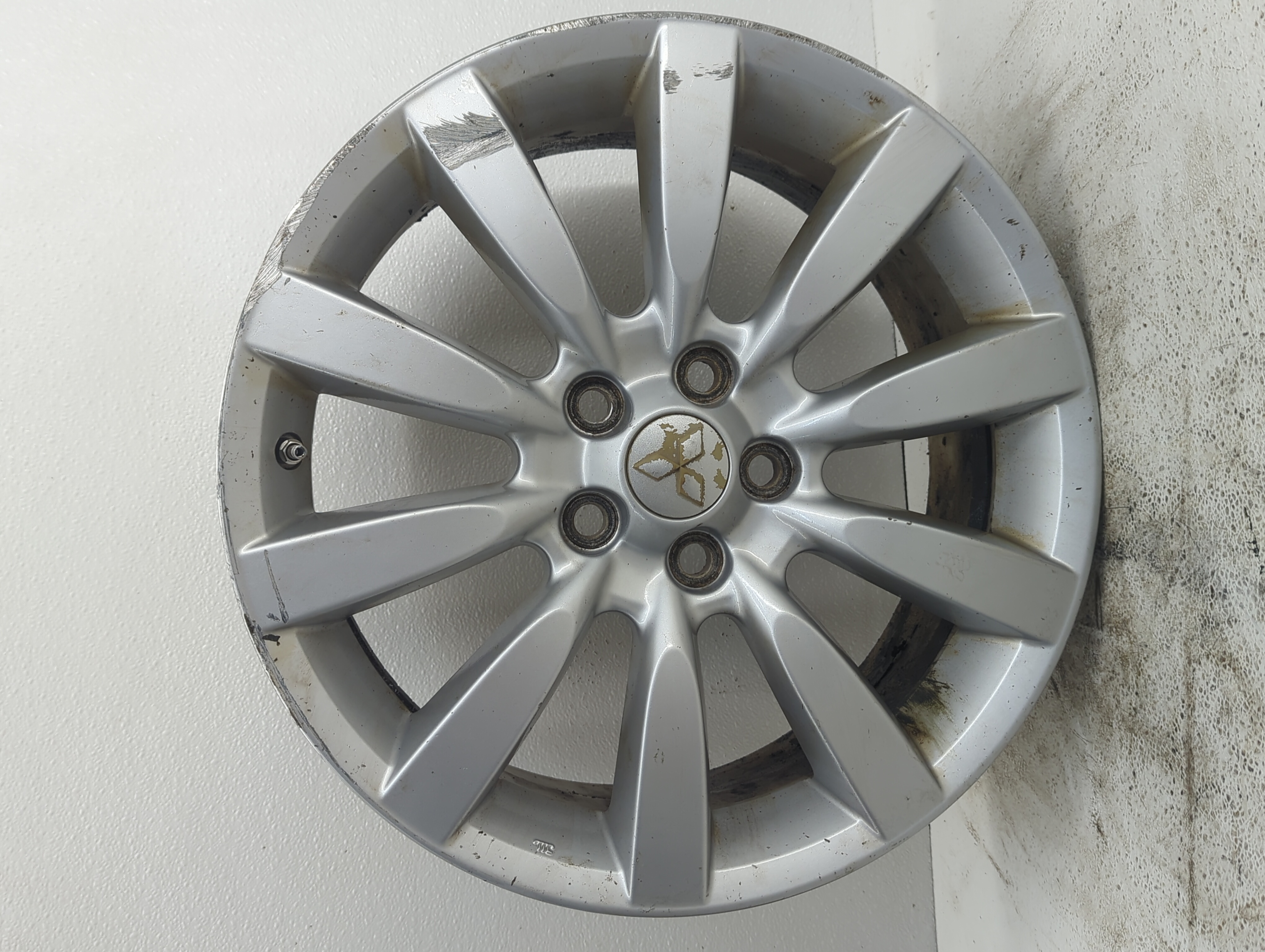 2008-2011 Mitsubishi Lancer Wheel Rim Oem 919020 - Oemusedautoparts1.com