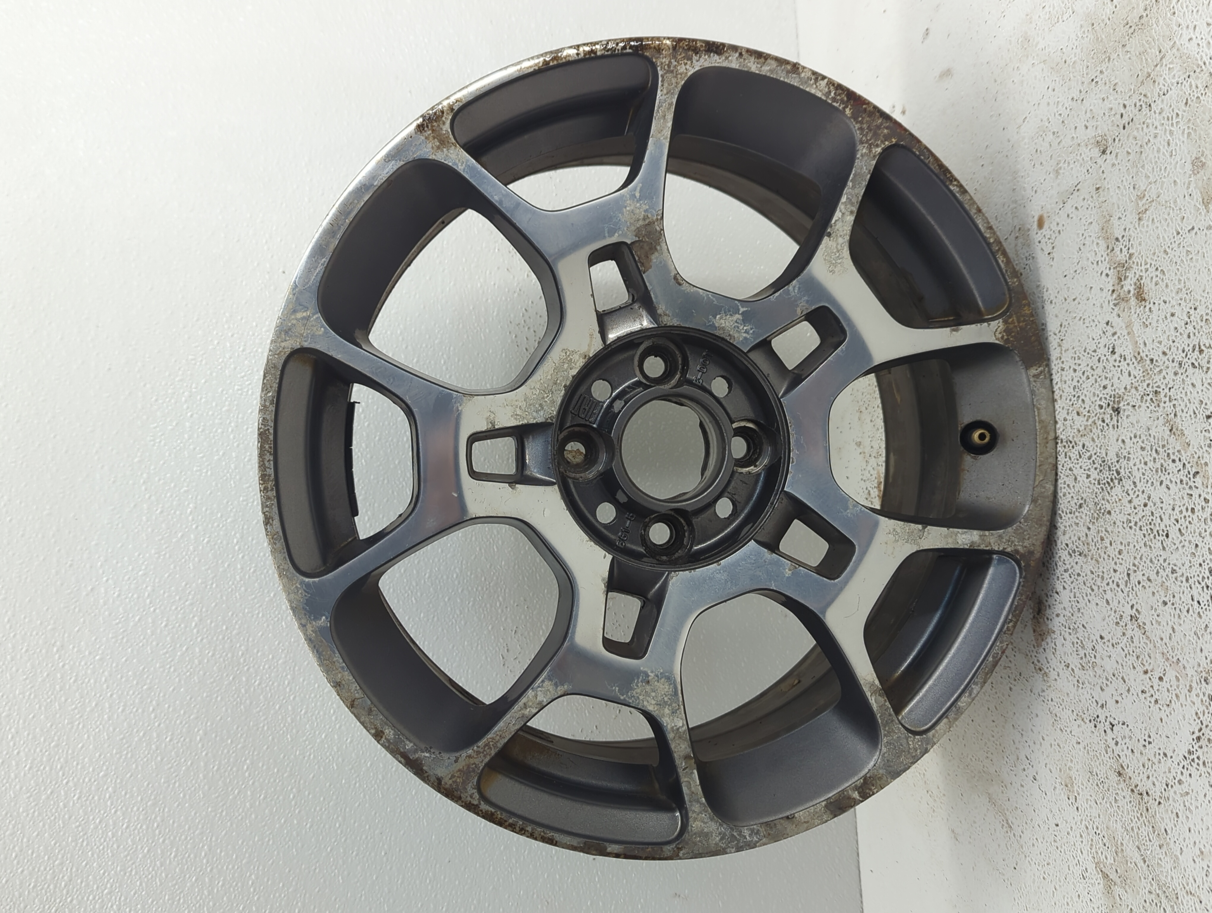 2012-2019 Fiat 500 Wheel Rim Oem 921031 - Oemusedautoparts1.com