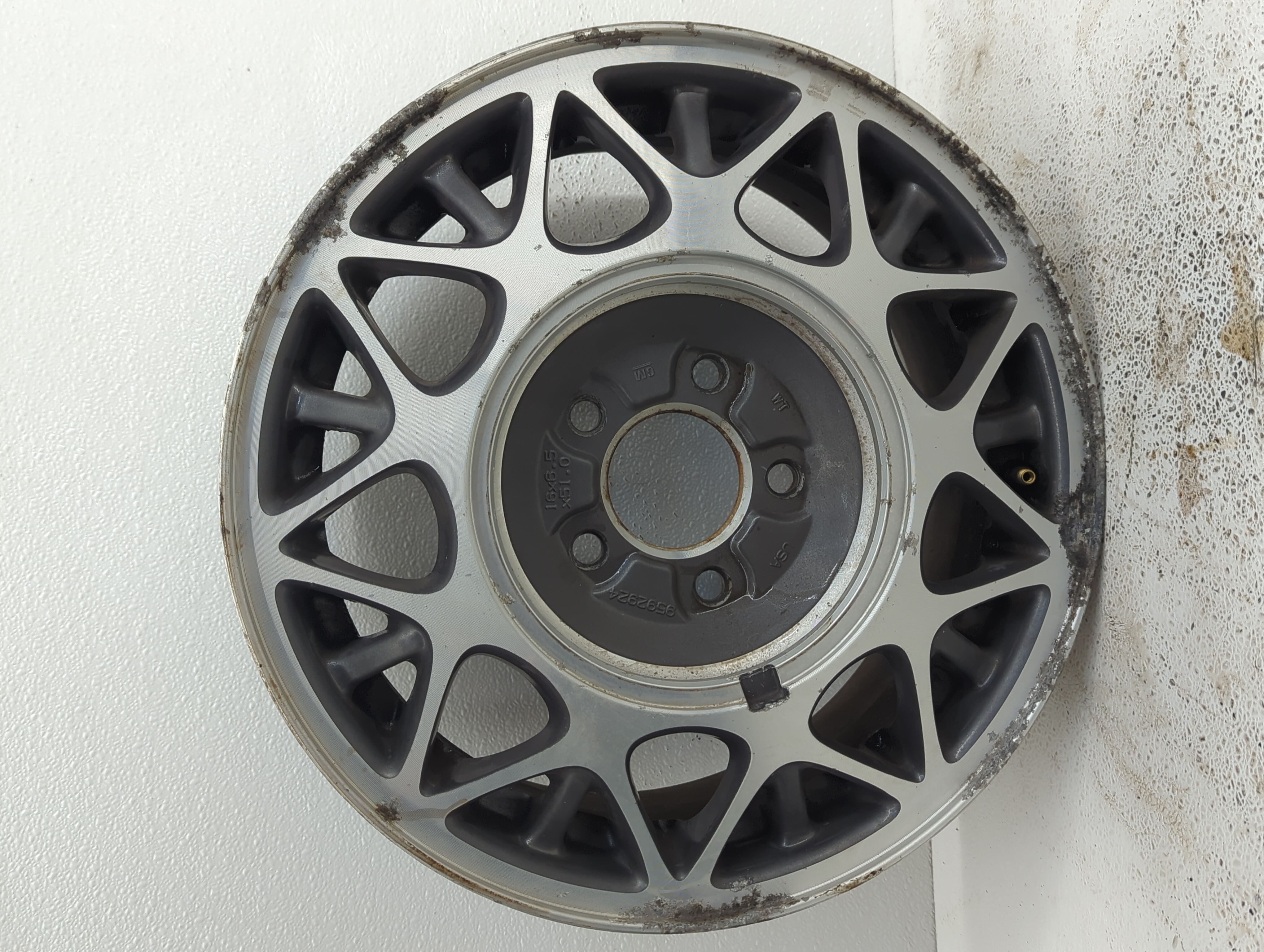 2000-2004 Buick Lesabre Wheel Rim Oem 921582 - Oemusedautoparts1.com