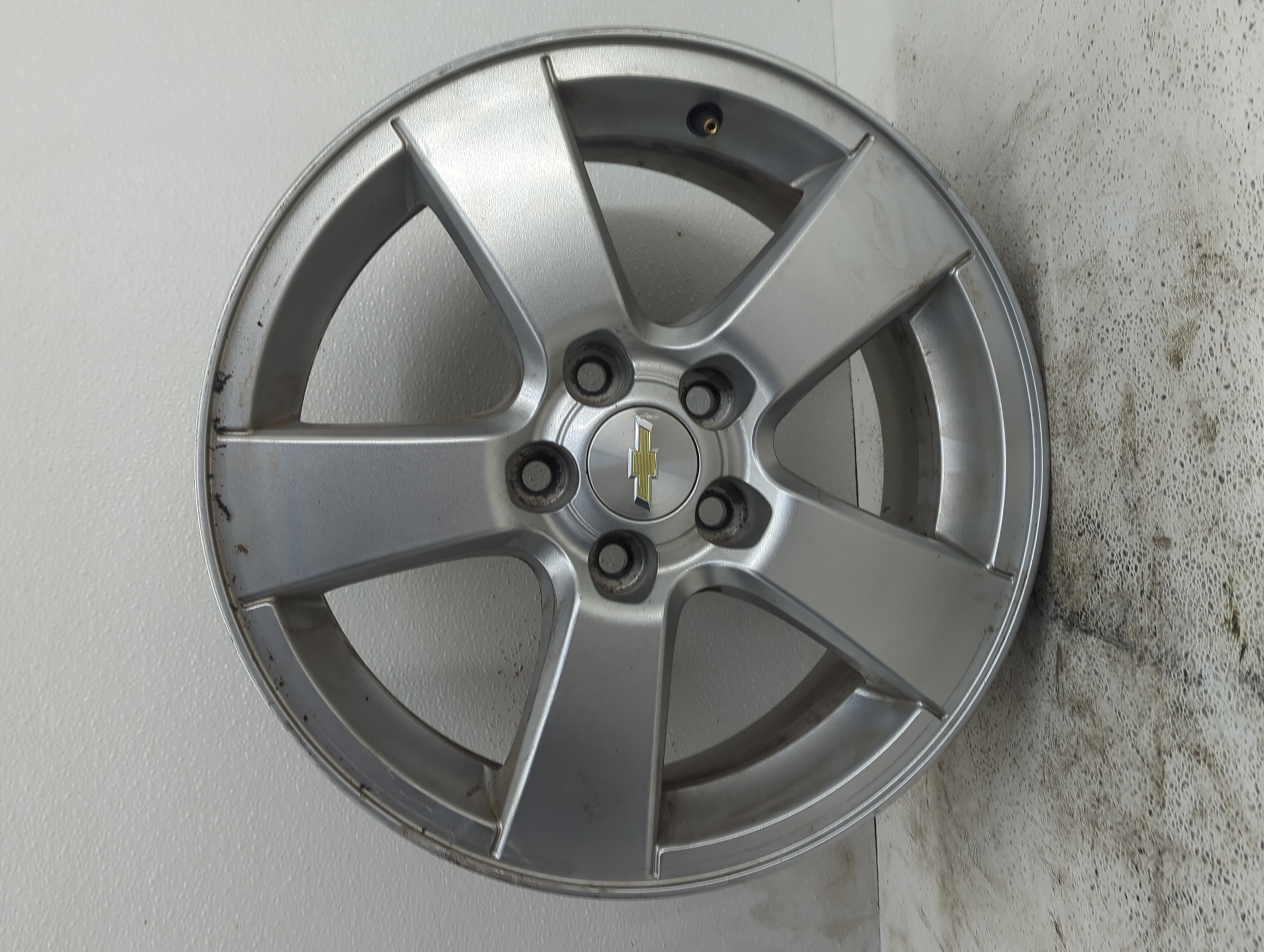 2014-2016 Chevrolet Cruze Wheel Rim Oem 922936 - Oemusedautoparts1.com