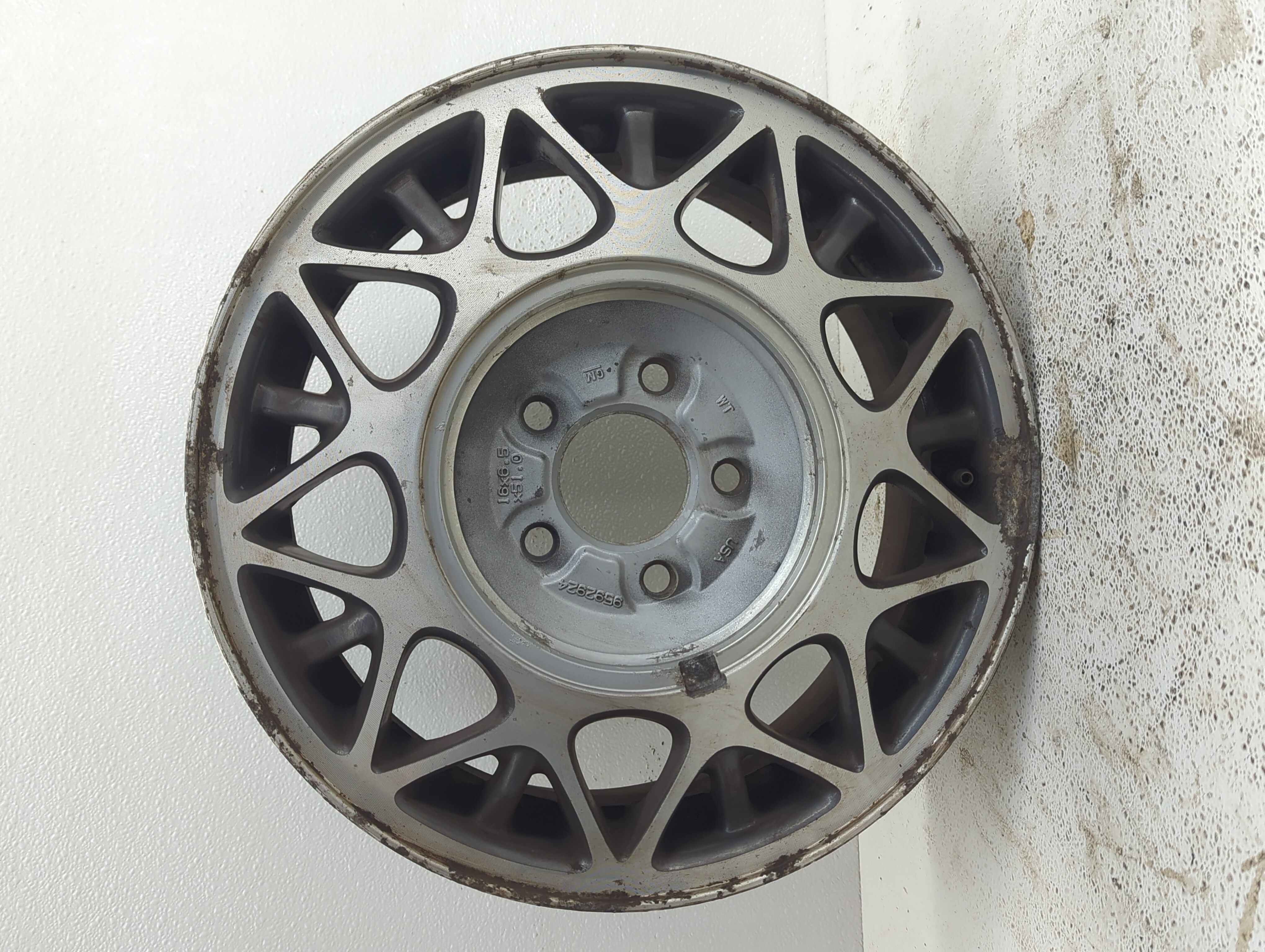2000-2004 Buick Lesabre Wheel Rim Oem 924663 - Oemusedautoparts1.com
