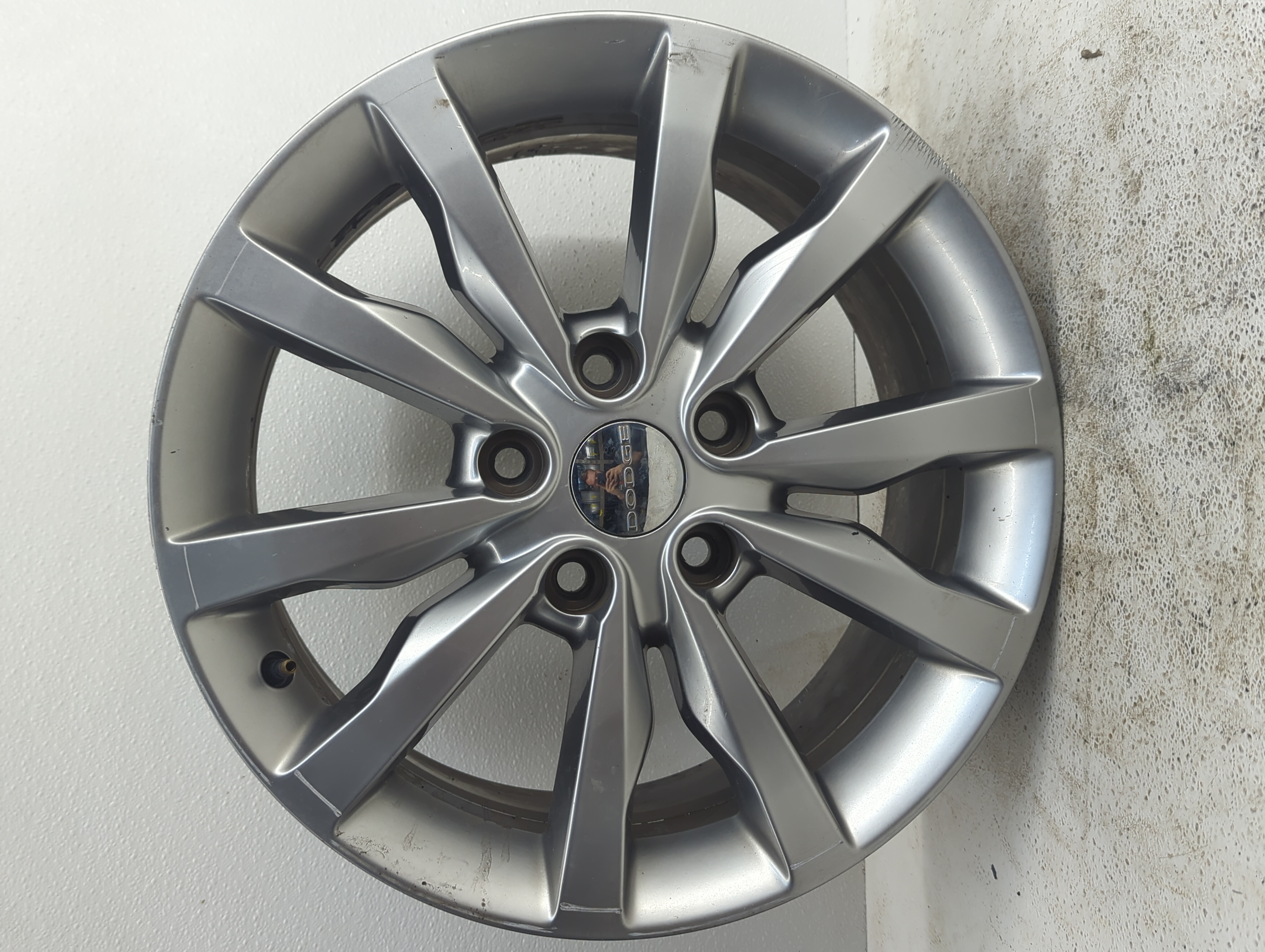 2014-2018 Dodge Durango Wheel Rim Oem 928272 - Oemusedautoparts1.com