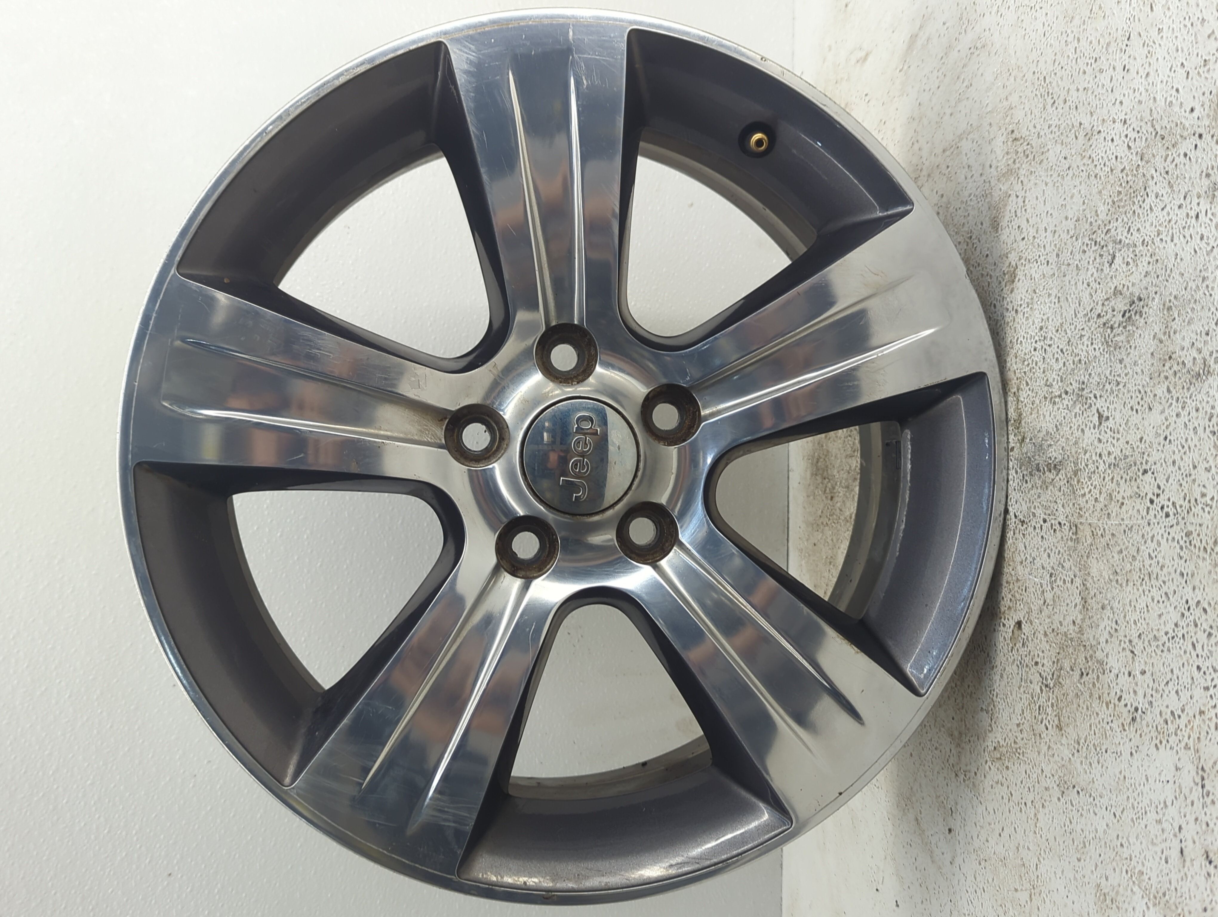 2017-2017 Jeep Patriot Wheel Rim Oem 928454 - Oemusedautoparts1.com