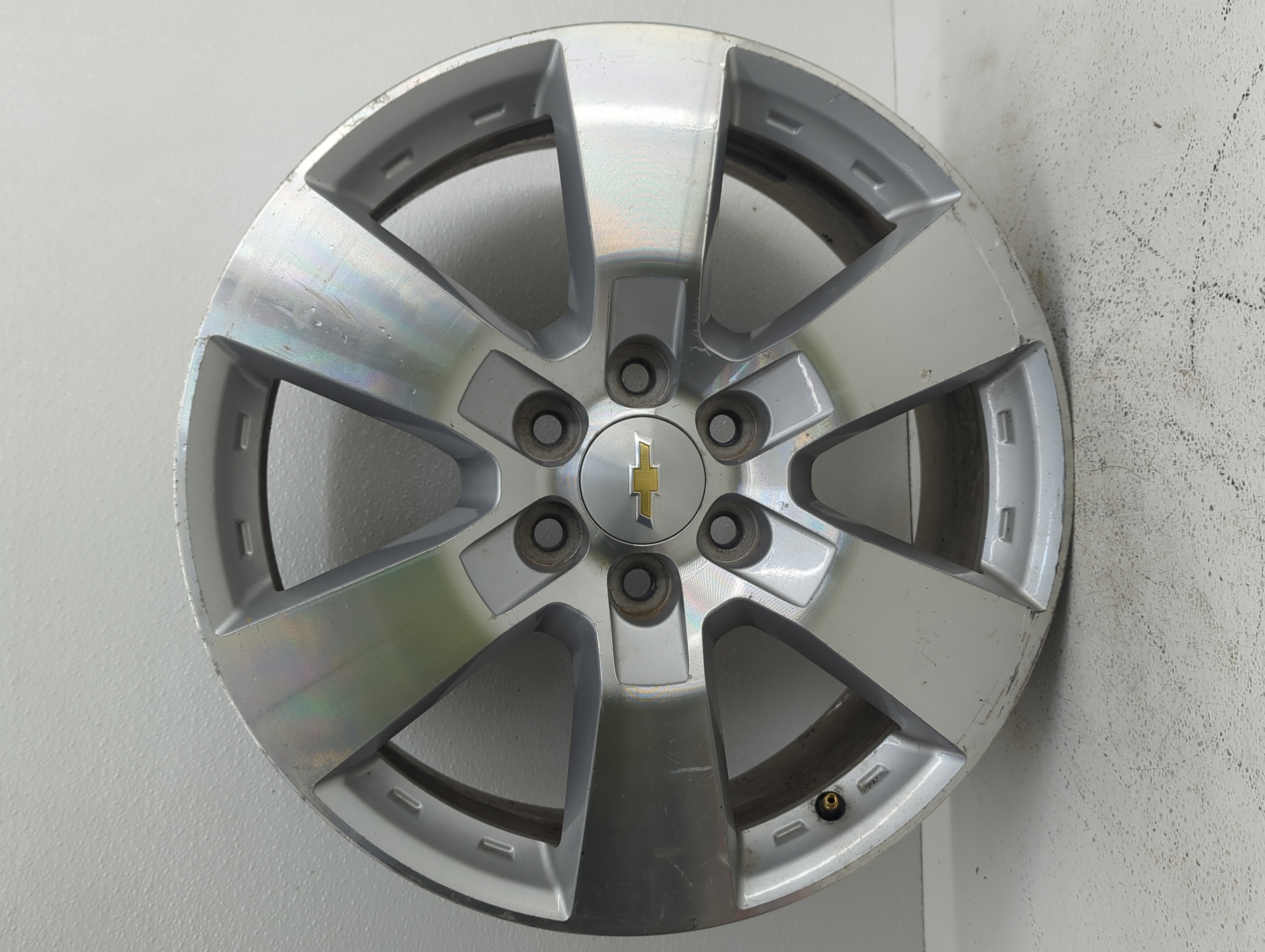 2009-2015 Chevrolet Traverse Wheel Rim Oem 928859 - Oemusedautoparts1.com