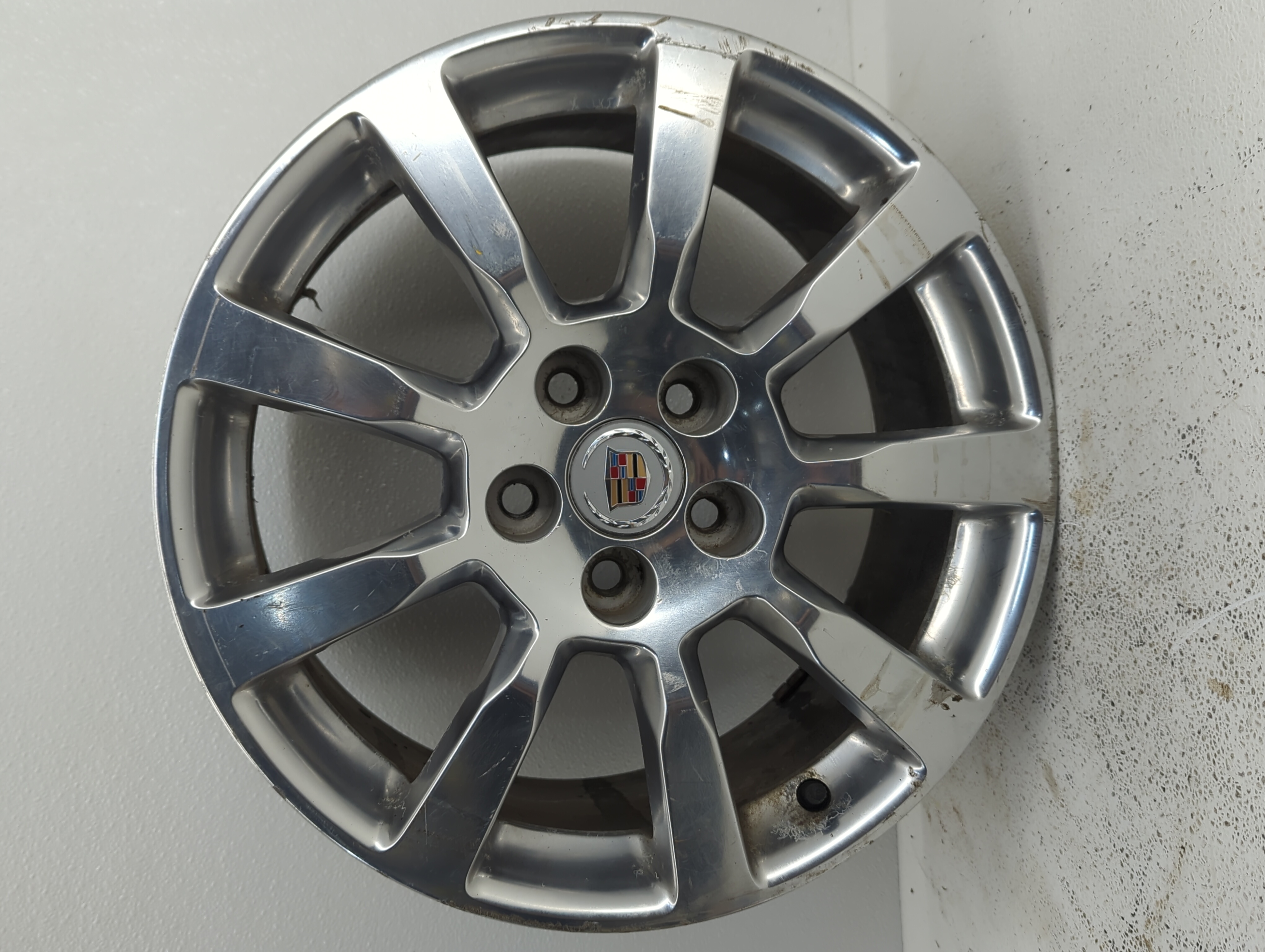 Picture of 2008-2013 Cadillac Cts Wheel Rim Oem 934988