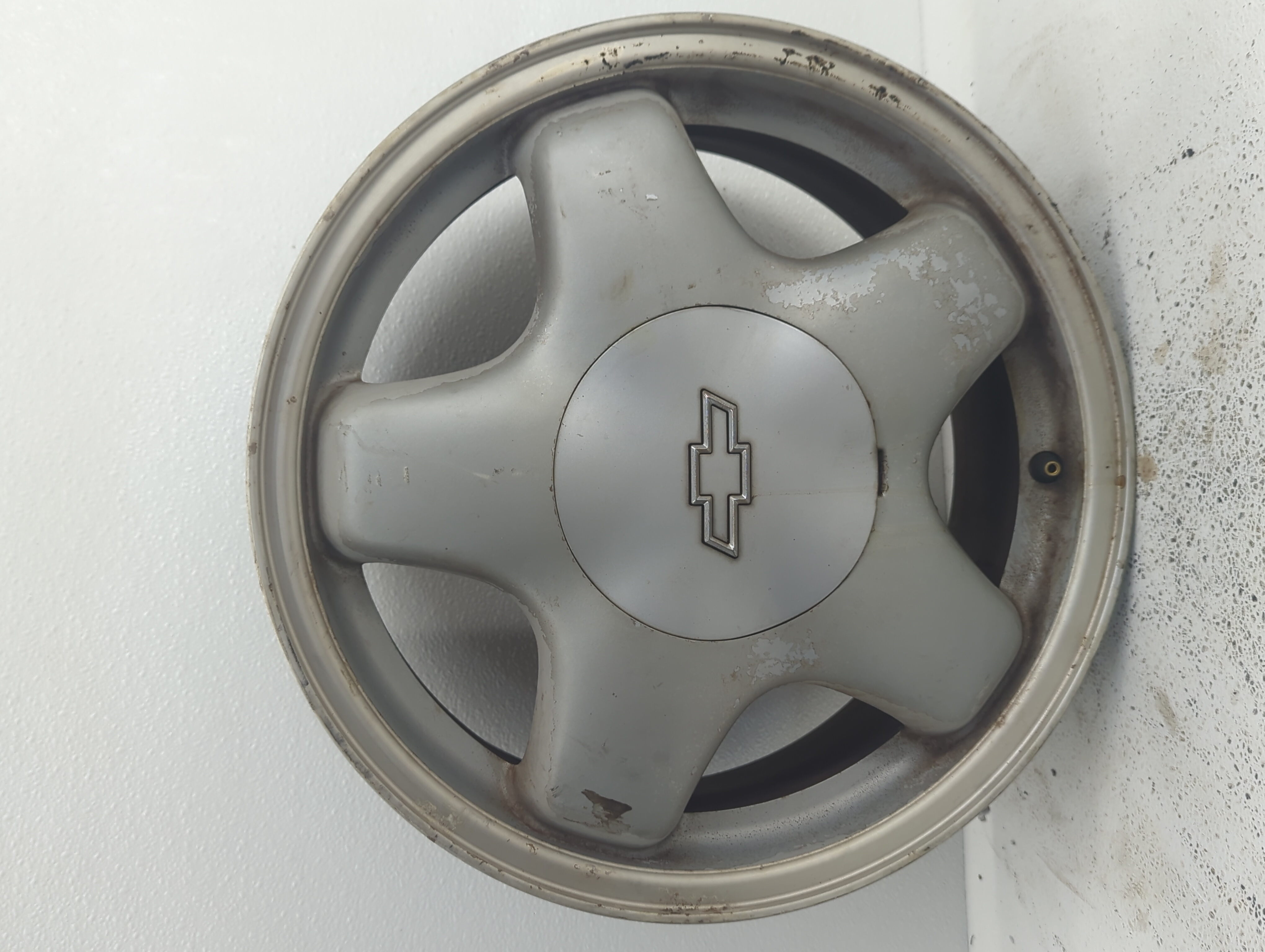 Picture of 1995-1997 Chevrolet Monte Carlo Wheel Rim Oem 935329