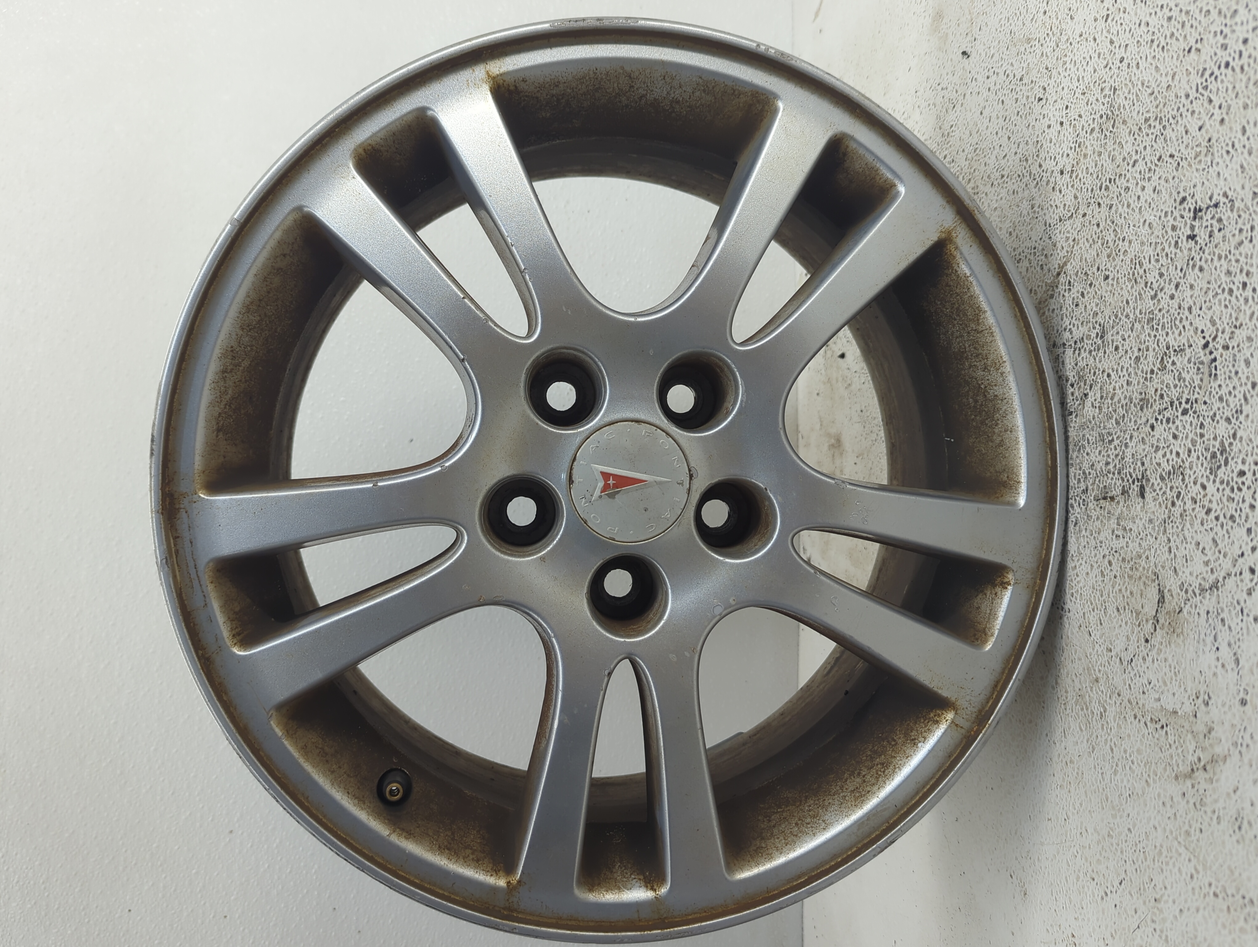 Picture of 2005-2006 Pontiac G6 Wheel Rim Oem 937419