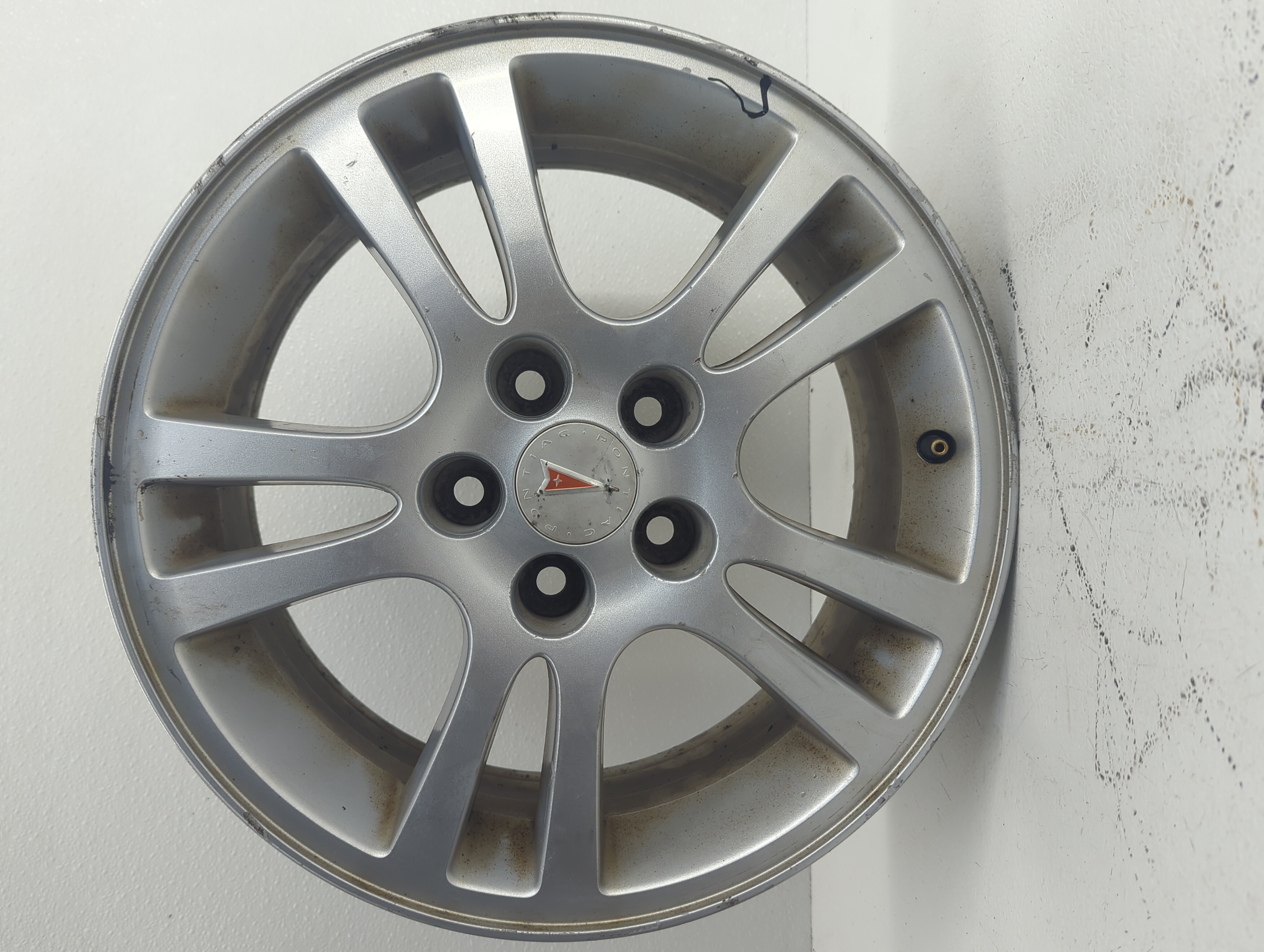 Picture of 2005-2006 Pontiac G6 Wheel Rim Oem 937420