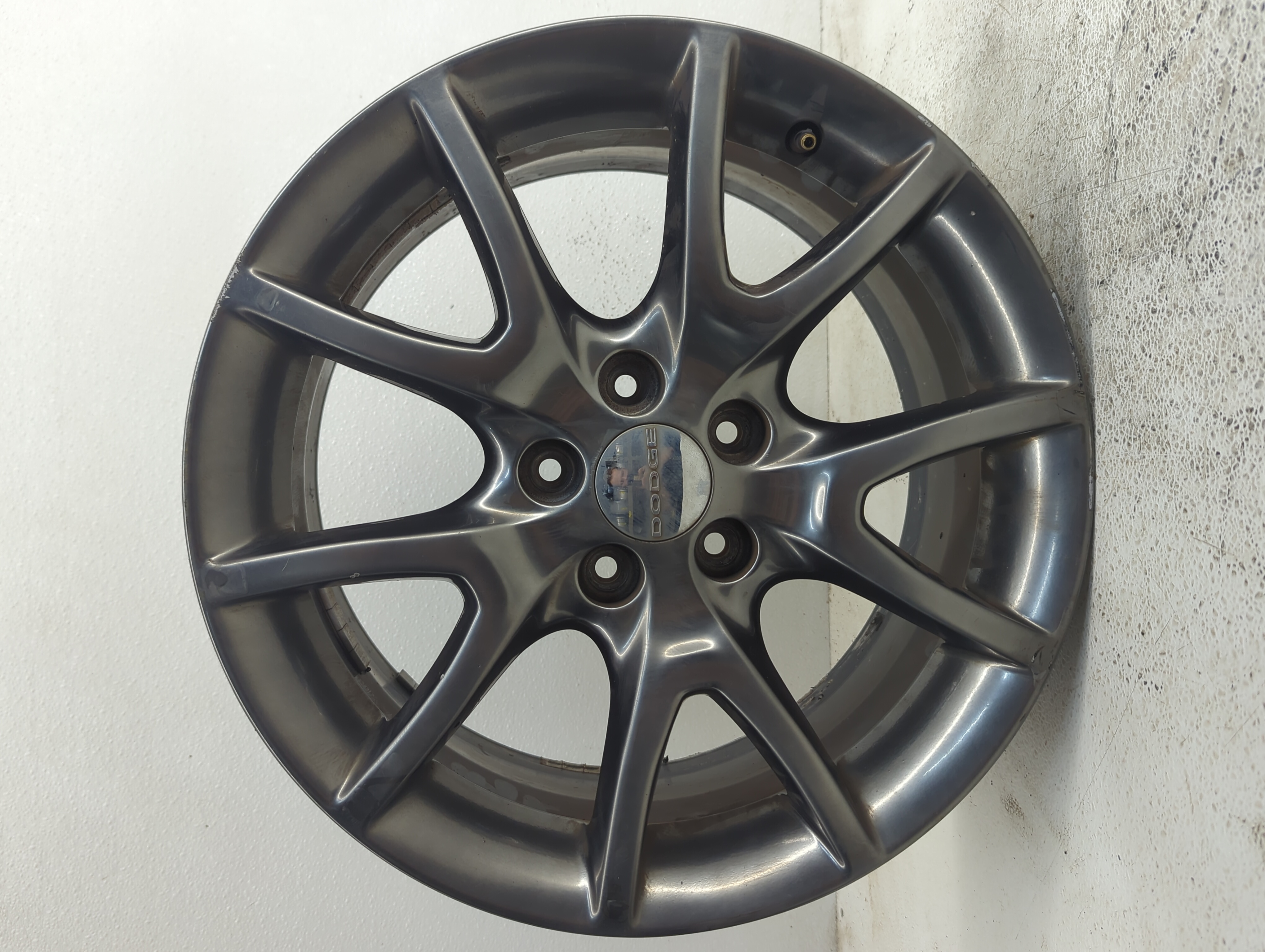 Picture of 2013-2016 Dodge Dart Wheel Rim Oem 941590