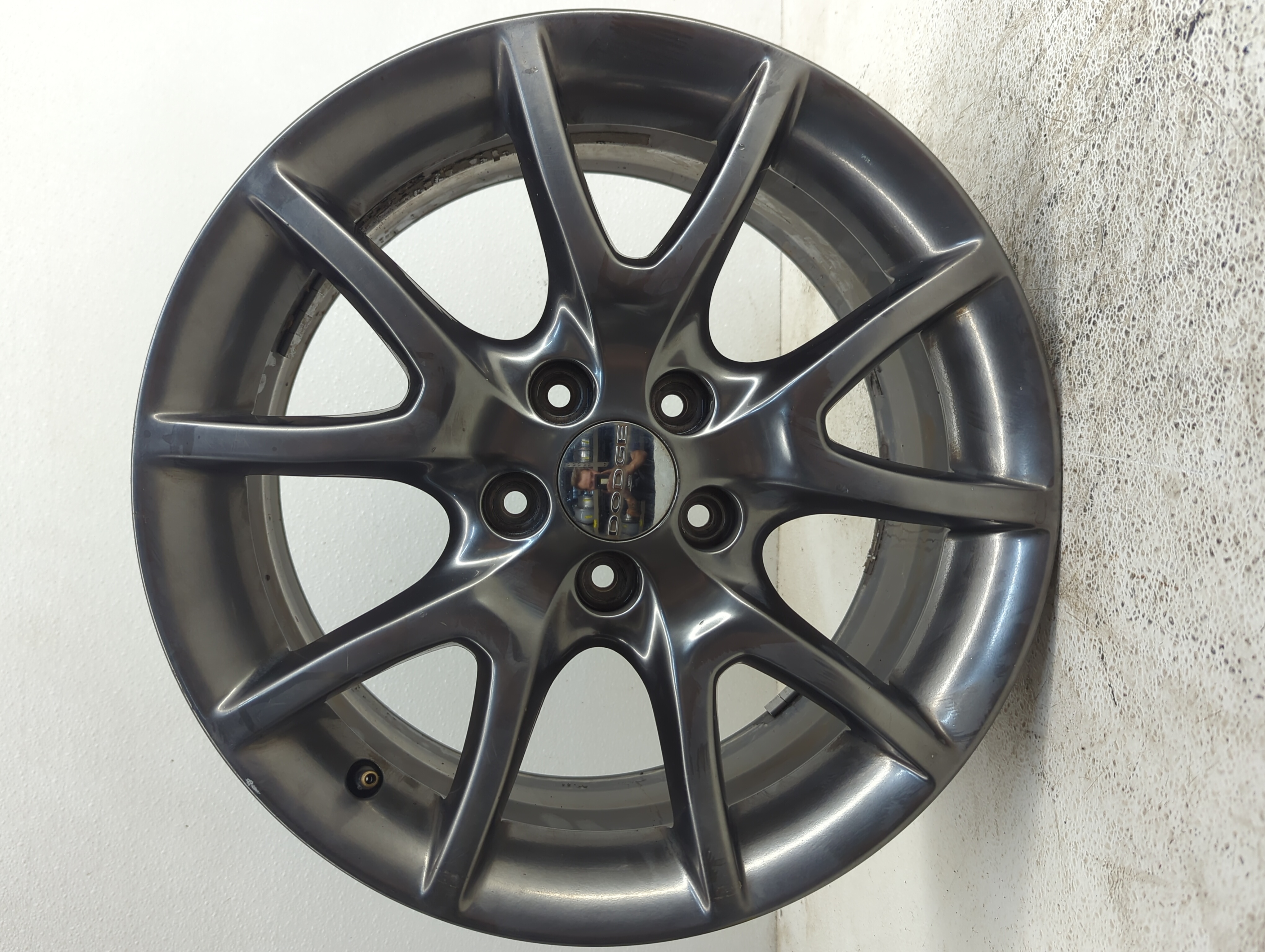 Picture of 2013-2016 Dodge Dart Wheel Rim Oem 941591