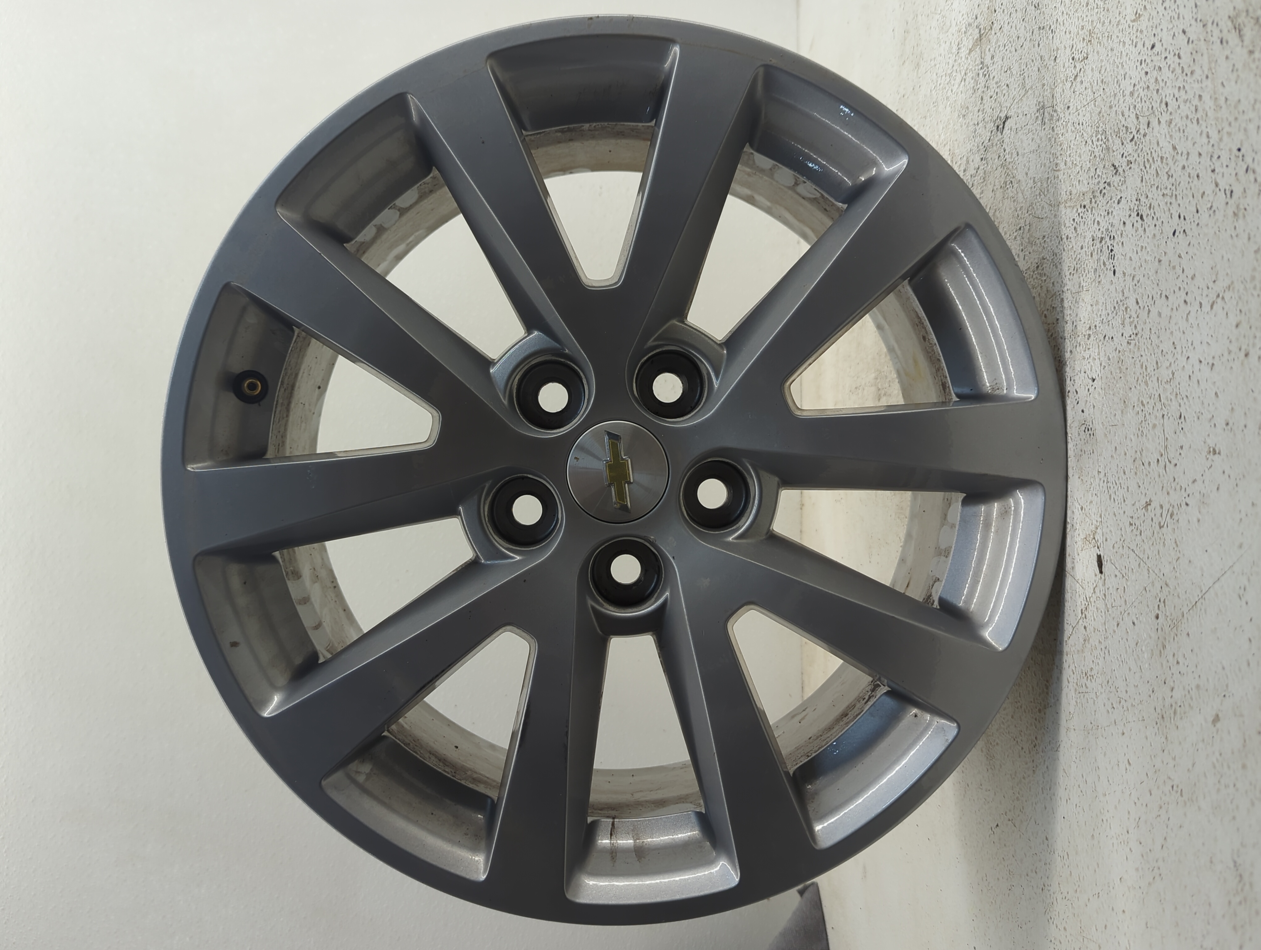 Picture of 2013-2016 Chevrolet Malibu Wheel Rim Oem 941662