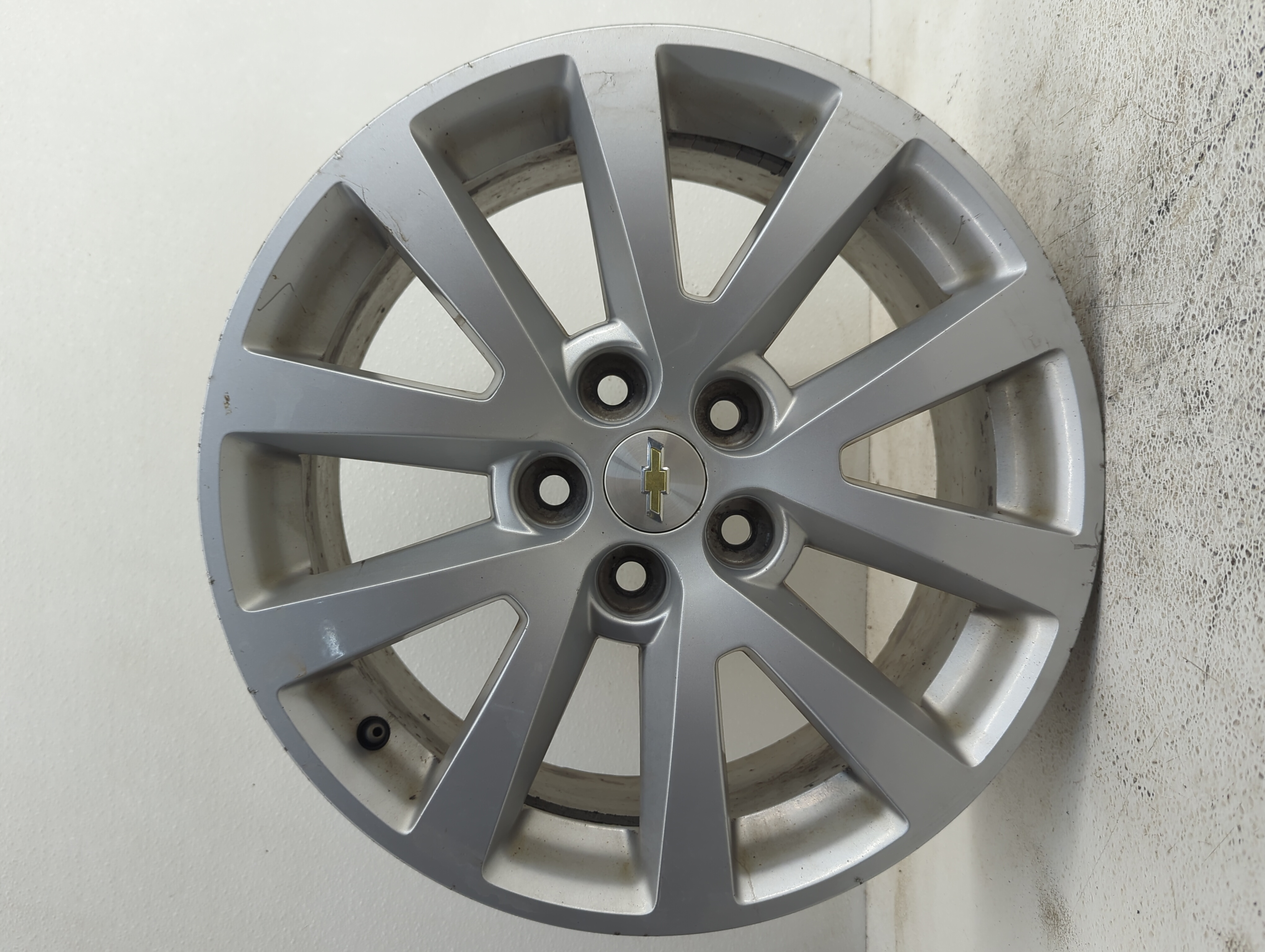 Picture of 2013-2016 Chevrolet Malibu Wheel Rim Oem 941663