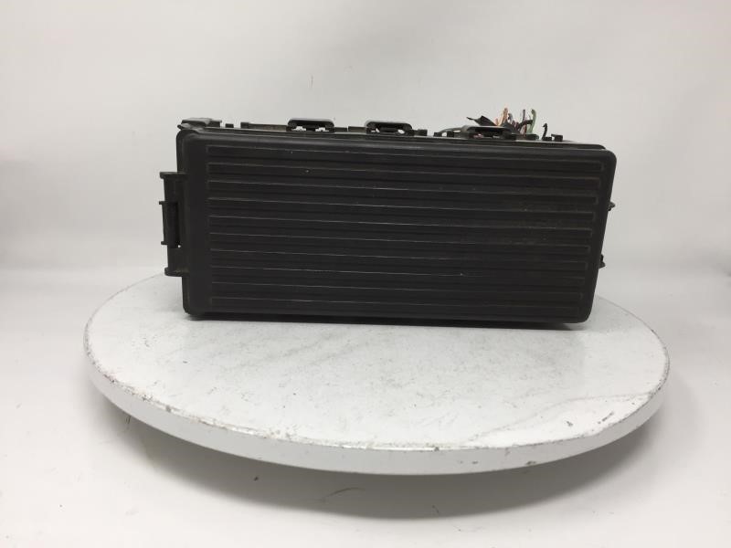 Picture of 2002-2010 Ford Explorer Fusebox Fuse Box Relay Module 5l2t-14398-bf 9806