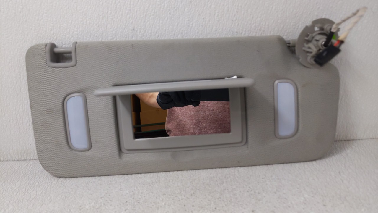 2013-2021 Buick Encore Passenger Sun Visor Mirror Right Sunvisor 98245 - Oemusedautoparts1.com