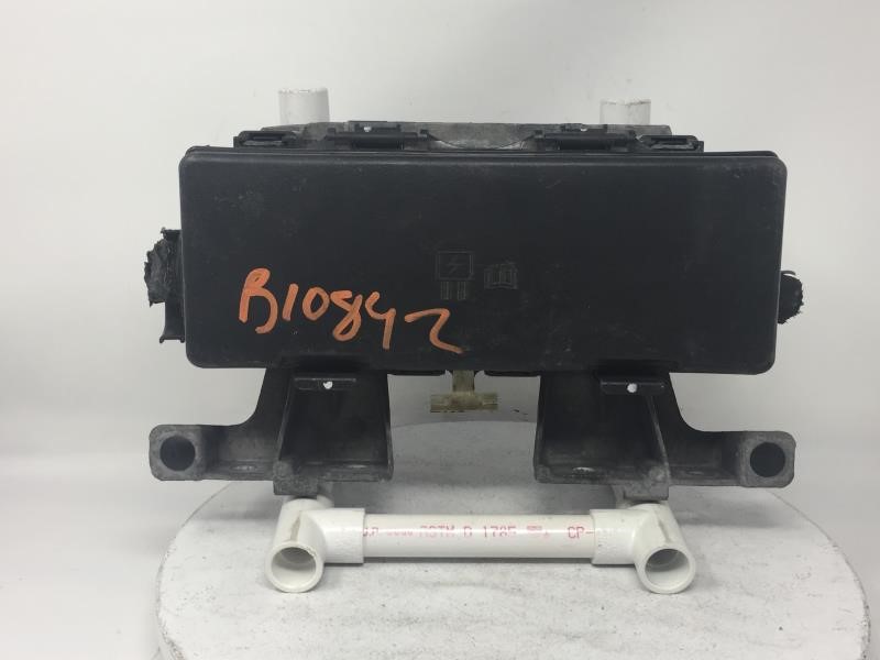 Picture of 2009 Mercedes E250 Fusebox Fuse Box Relay Module 9l1t-14a003-aa 9919